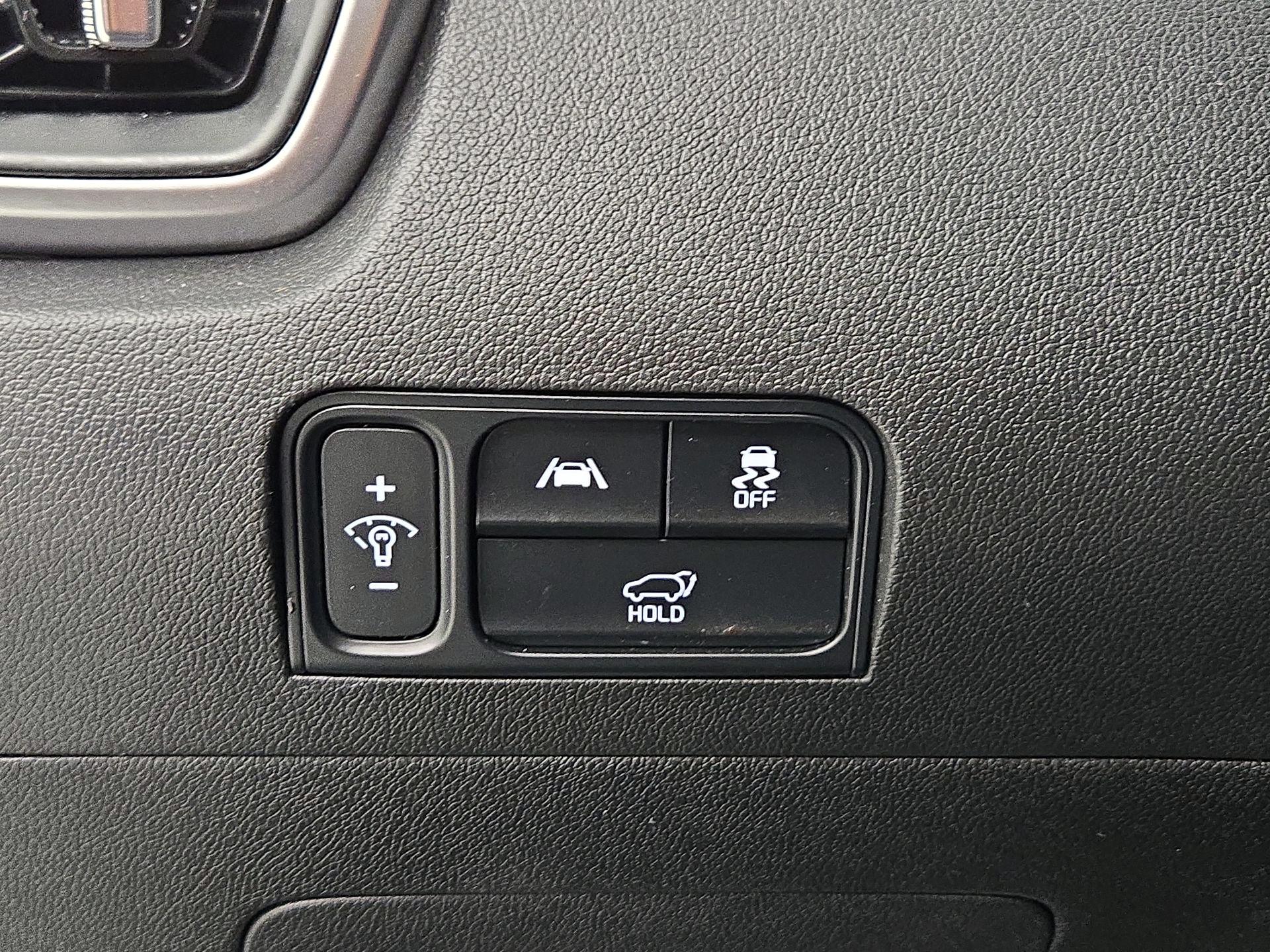 Thumbnail: 2022 Kia Sorento - 13