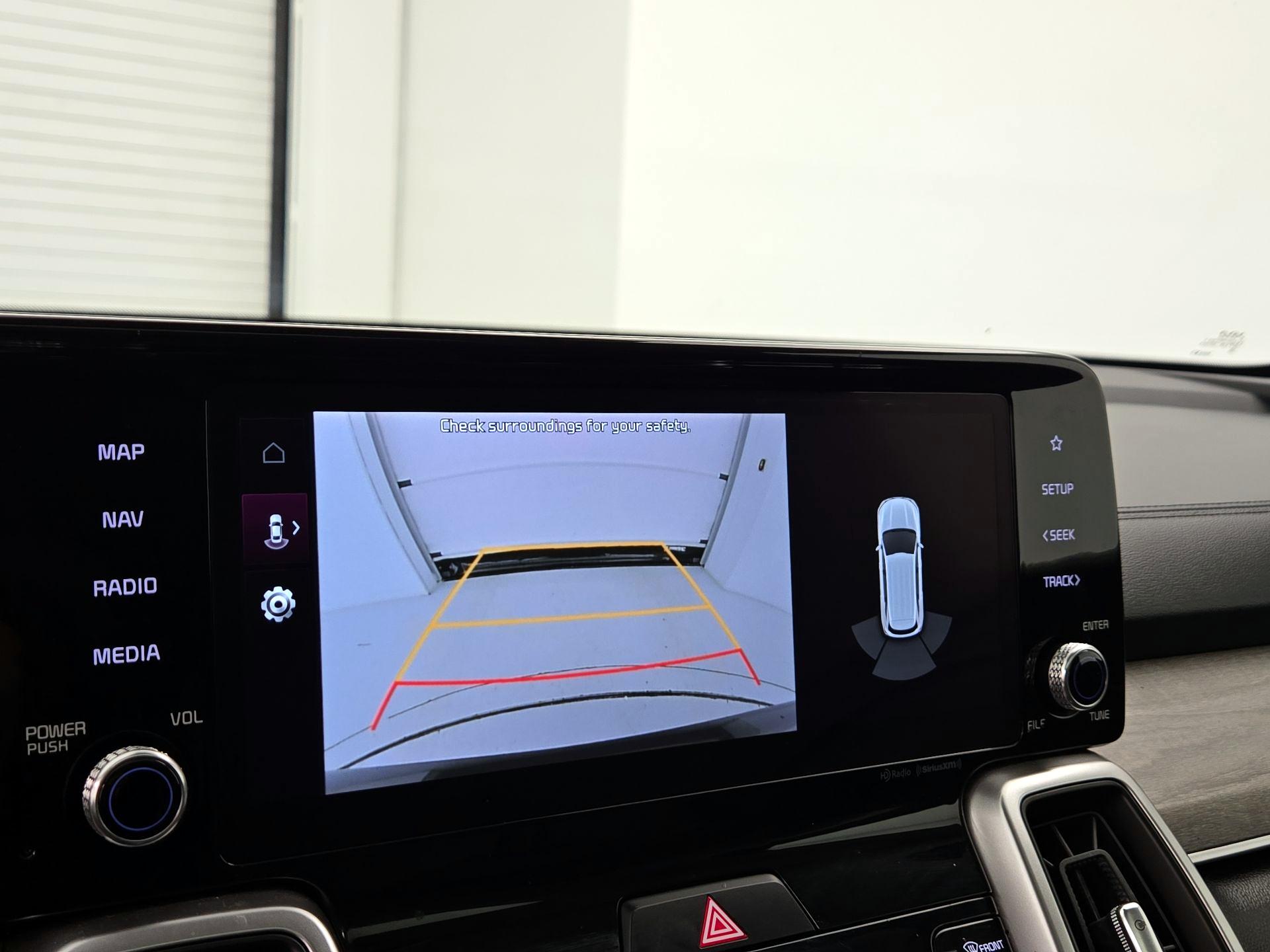 Thumbnail: 2022 Kia Sorento - 15