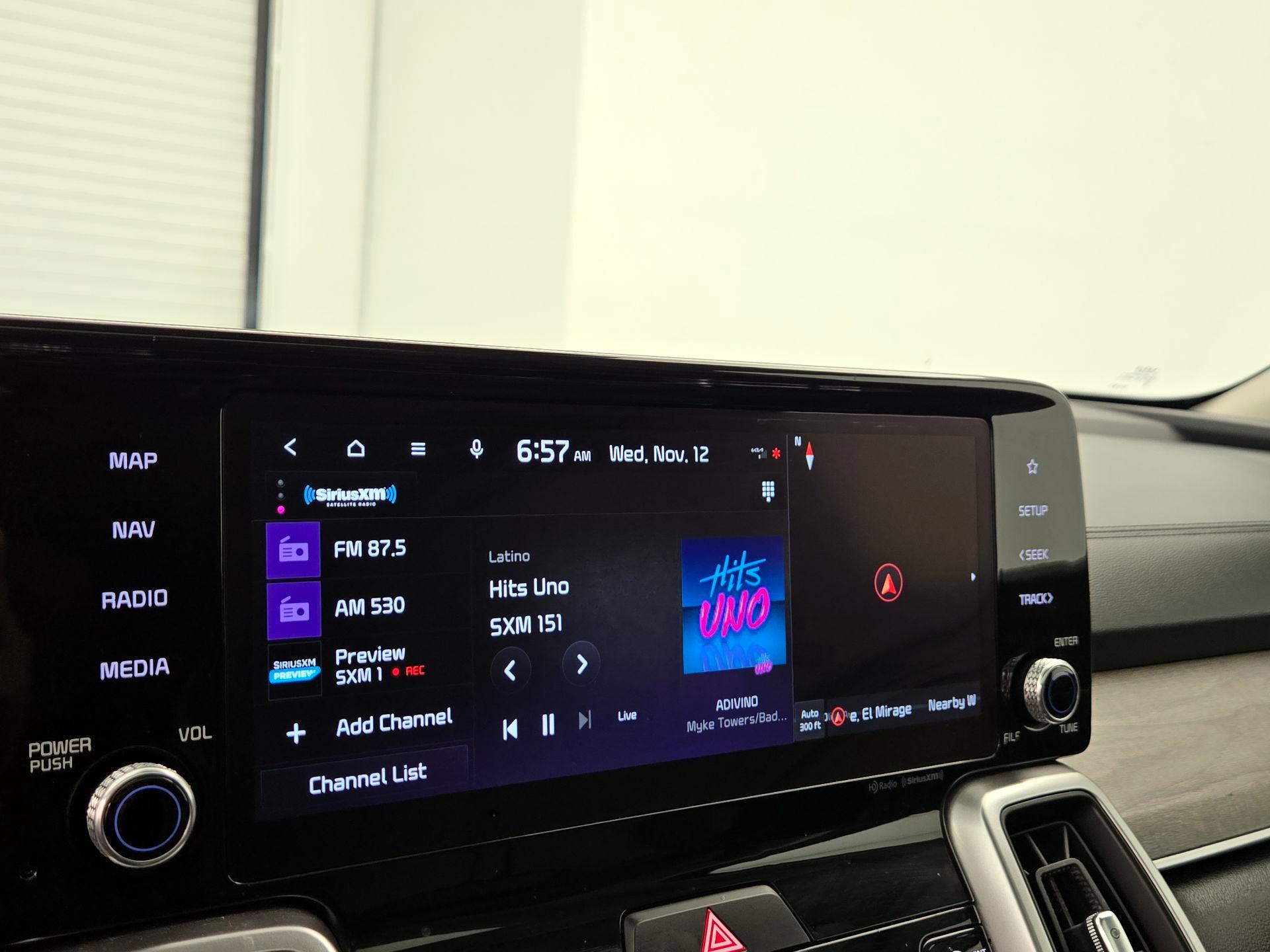 Thumbnail: 2022 Kia Sorento - 16