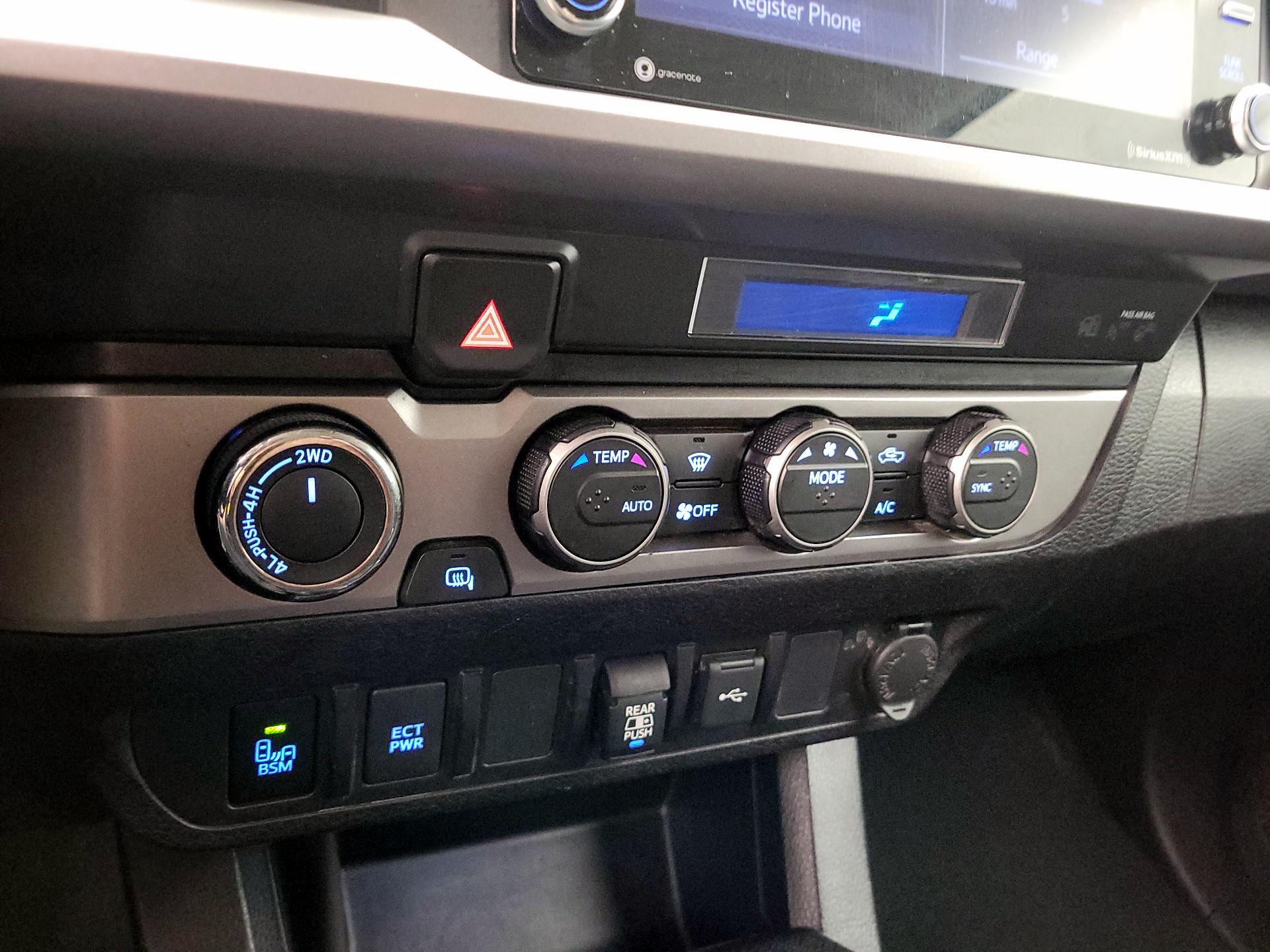 Thumbnail: 2021 Toyota Tacoma - 16