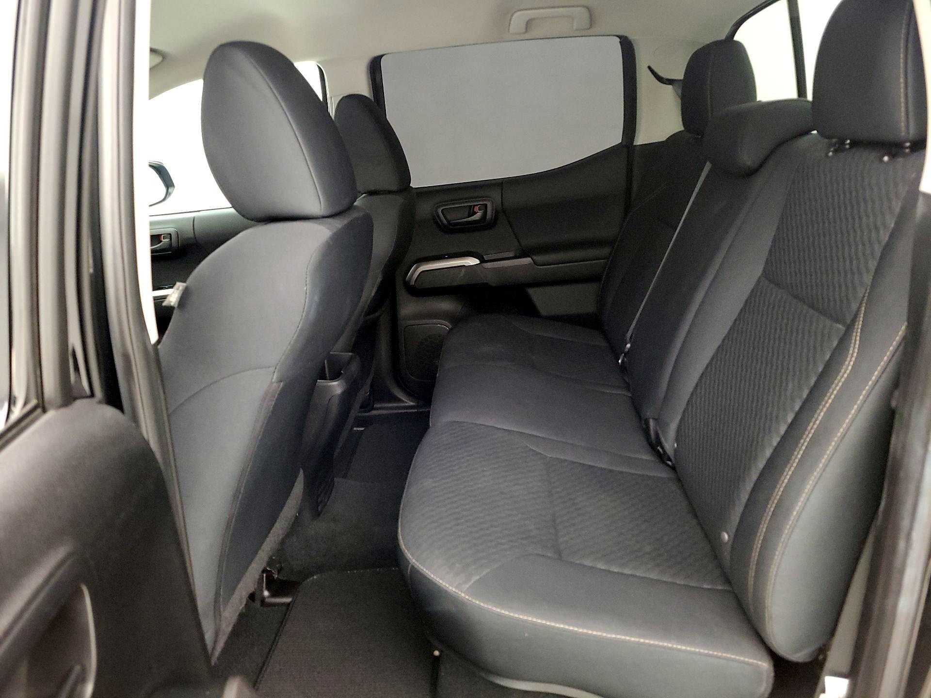 Thumbnail: 2021 Toyota Tacoma - 19