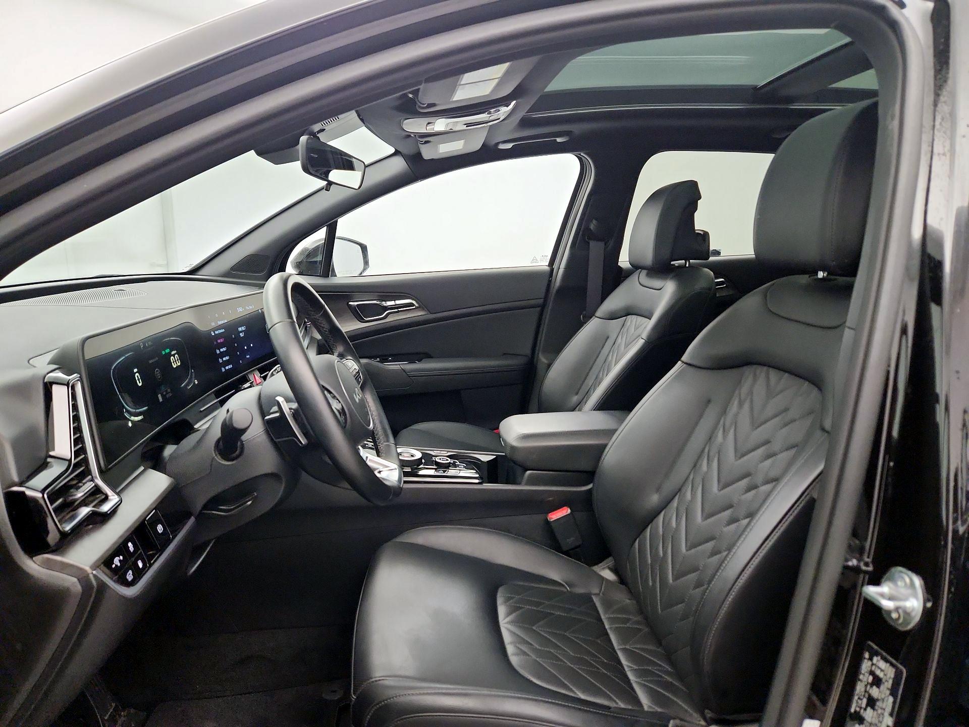 Thumbnail: 2023 Kia Sportage - 11