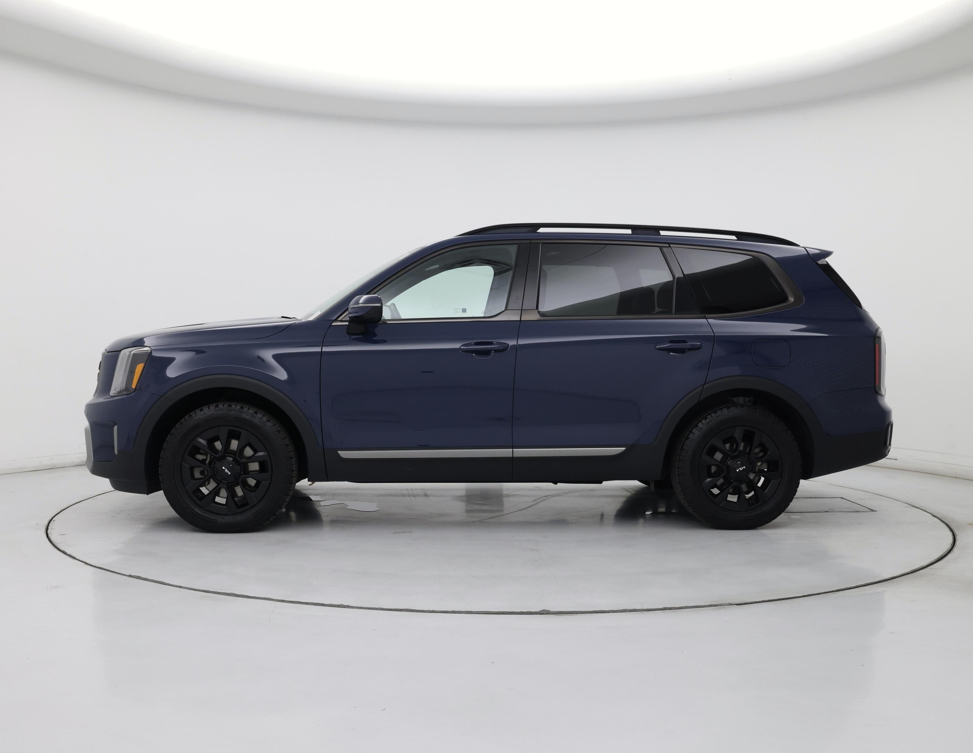 Thumbnail: 2023 Kia Telluride - 3