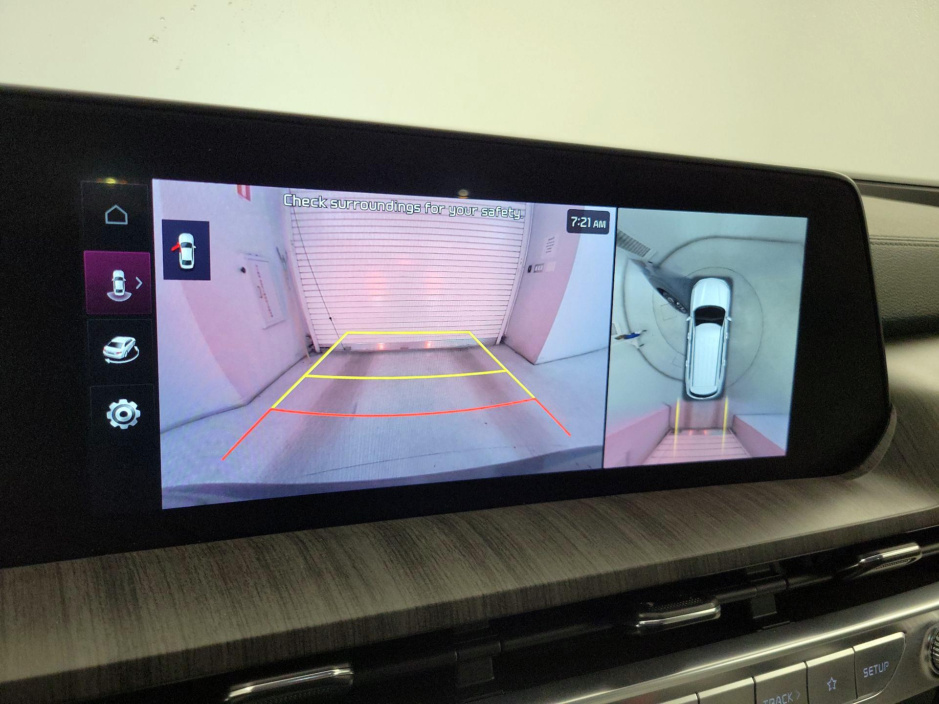 Thumbnail: 2023 Kia Telluride - 15