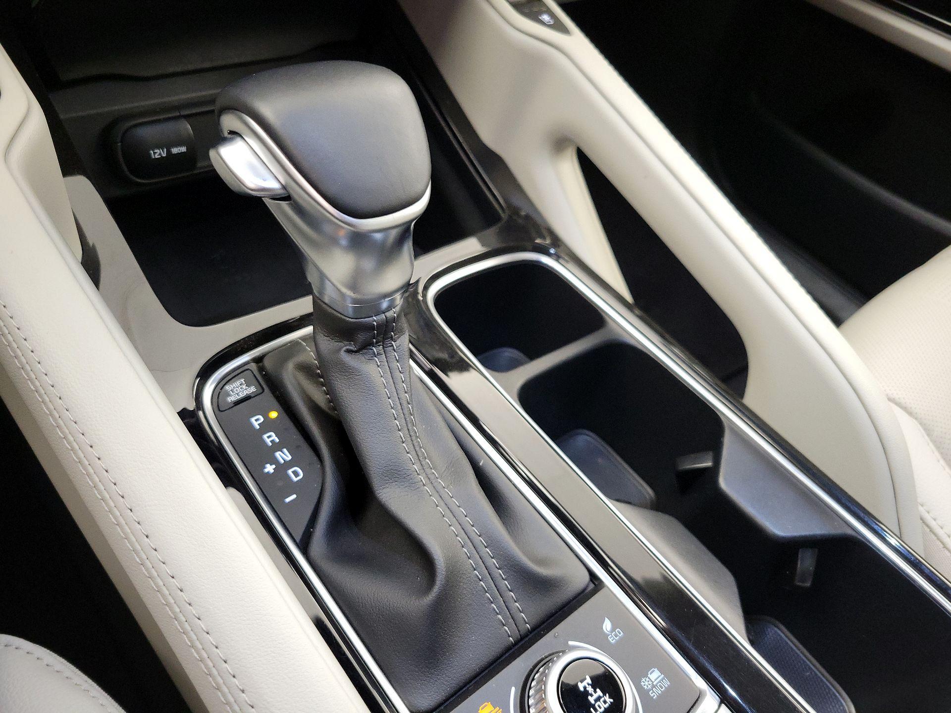 Thumbnail: 2023 Kia Telluride - 18