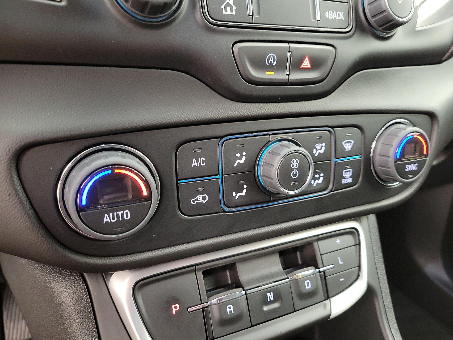 Thumbnail: 2023 GMC Terrain - 16