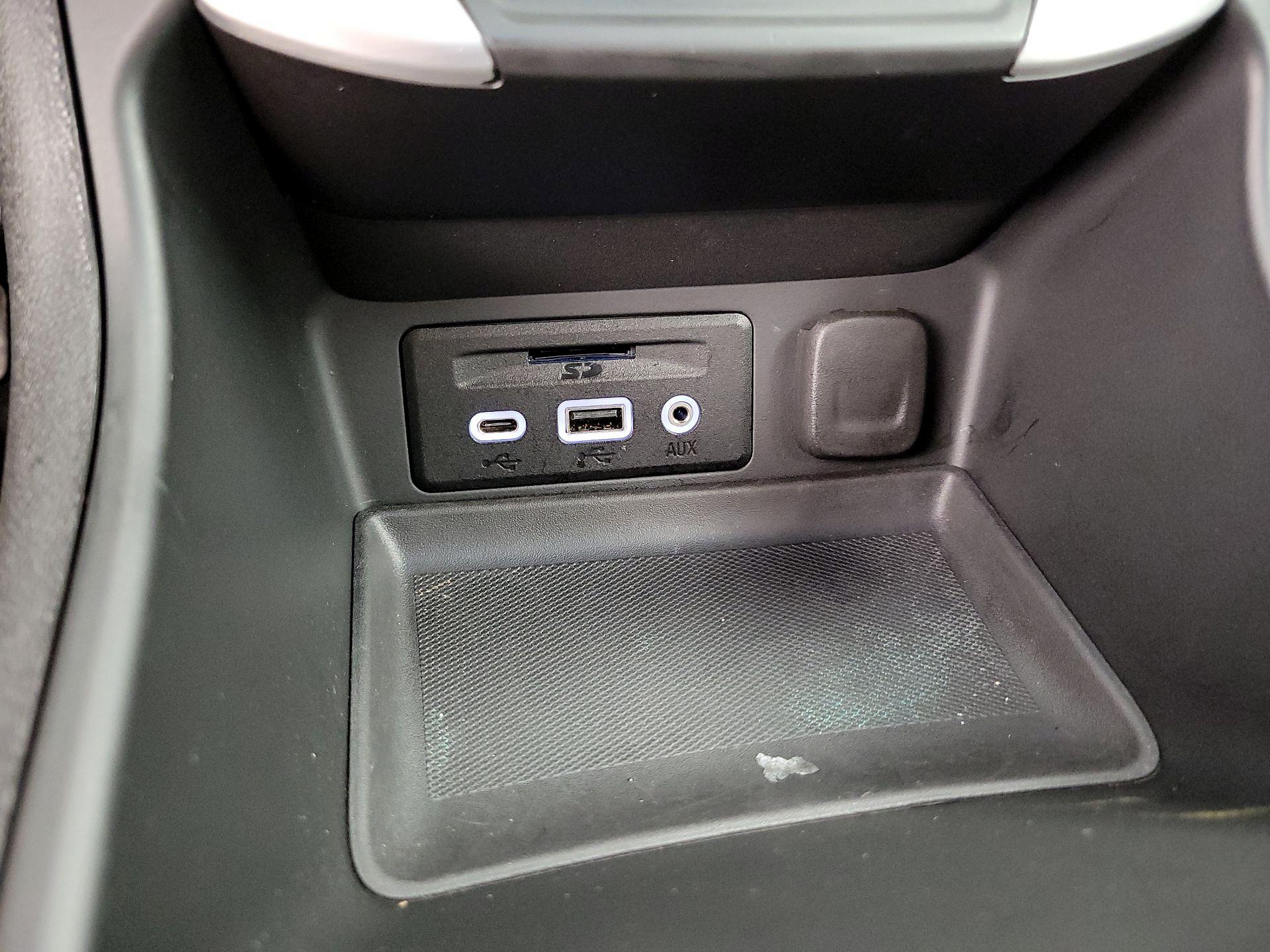 Thumbnail: 2023 GMC Terrain - 18