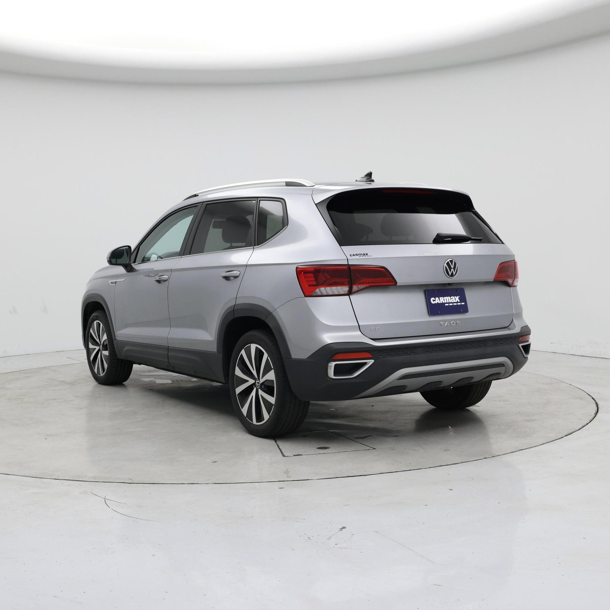 Thumbnail: 2022 Volkswagen Taos - 2