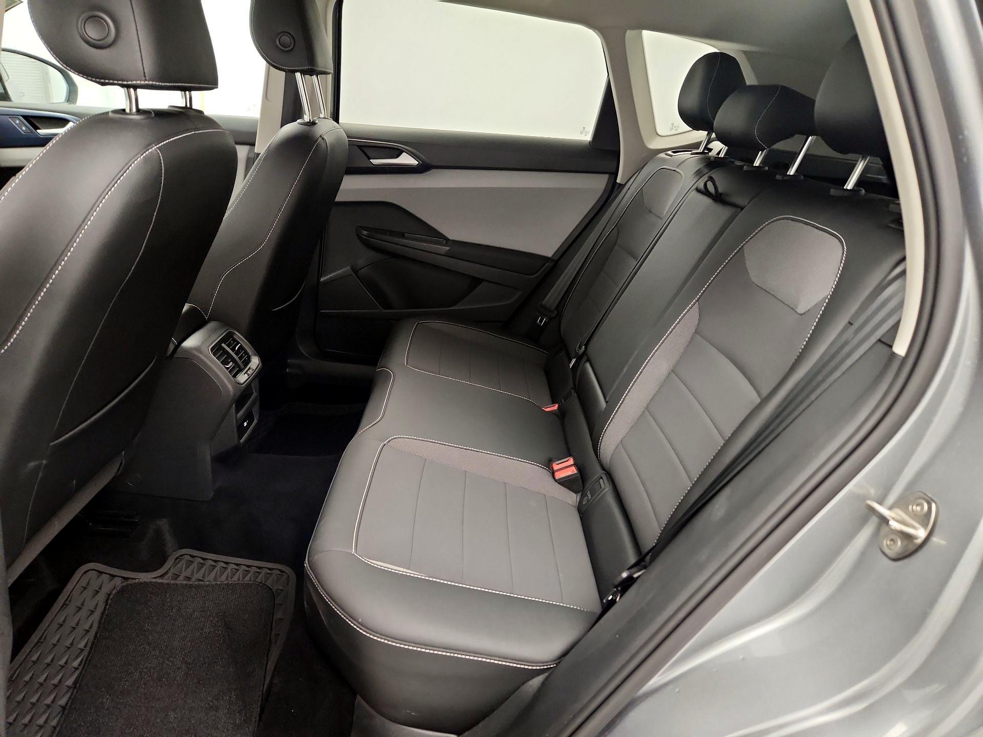 Thumbnail: 2022 Volkswagen Taos - 19