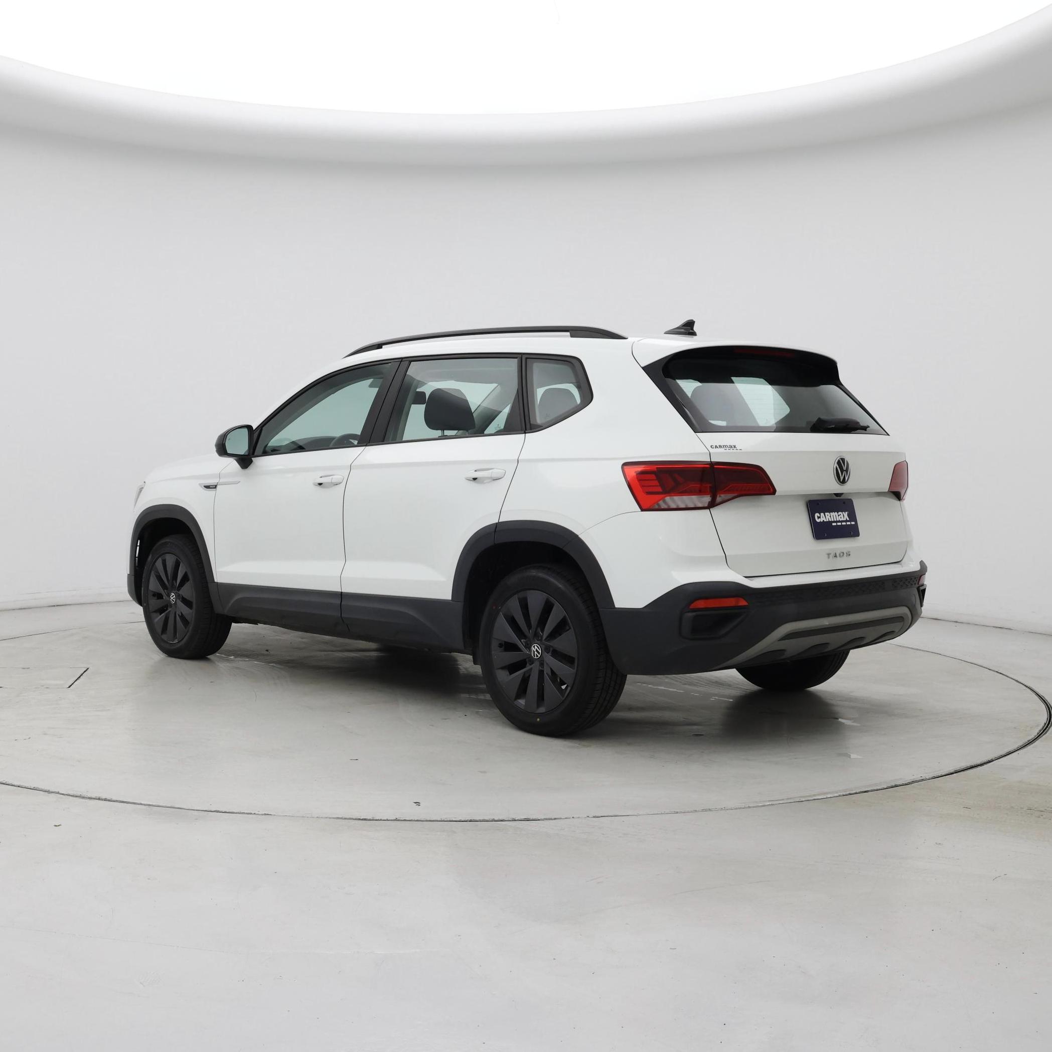 Thumbnail: 2022 Volkswagen Taos - 2