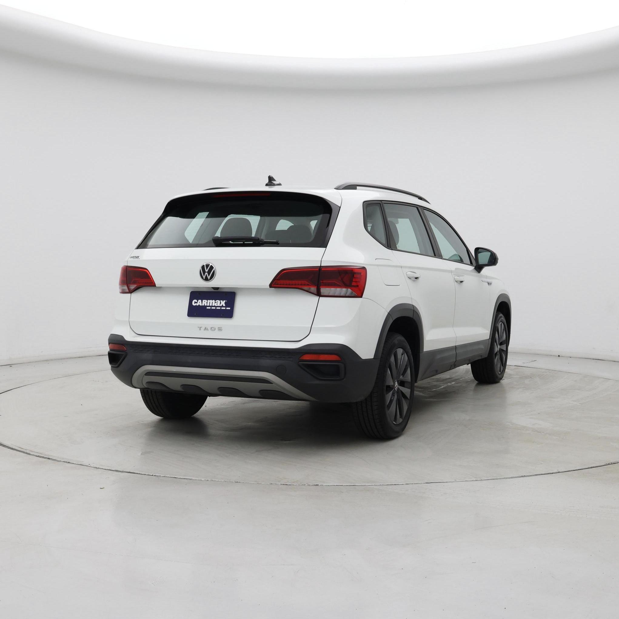 Thumbnail: 2022 Volkswagen Taos - 8