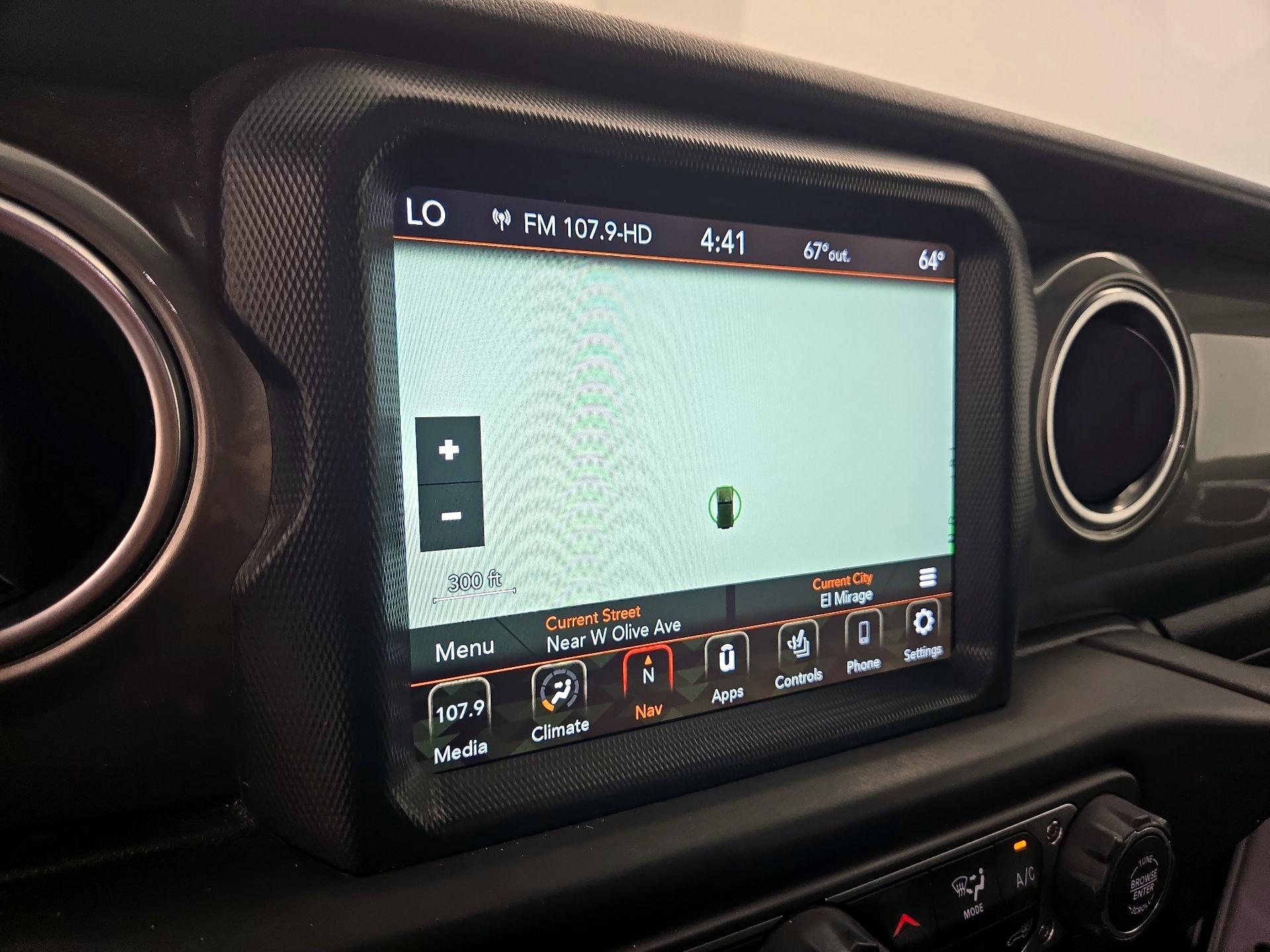 Thumbnail: 2022 Jeep Wrangler - 14