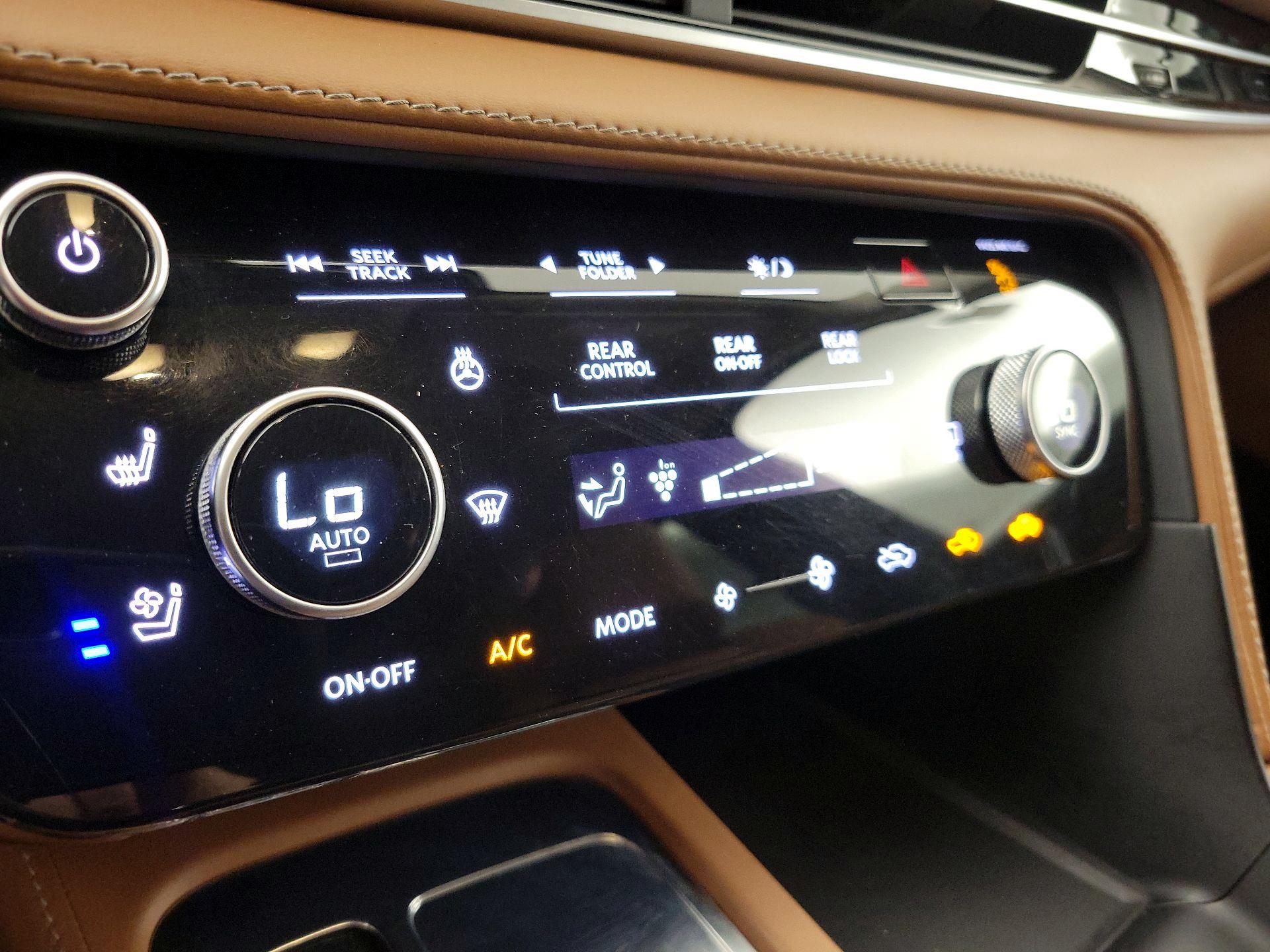 Thumbnail: 2023 INFINITI QX60 - 17