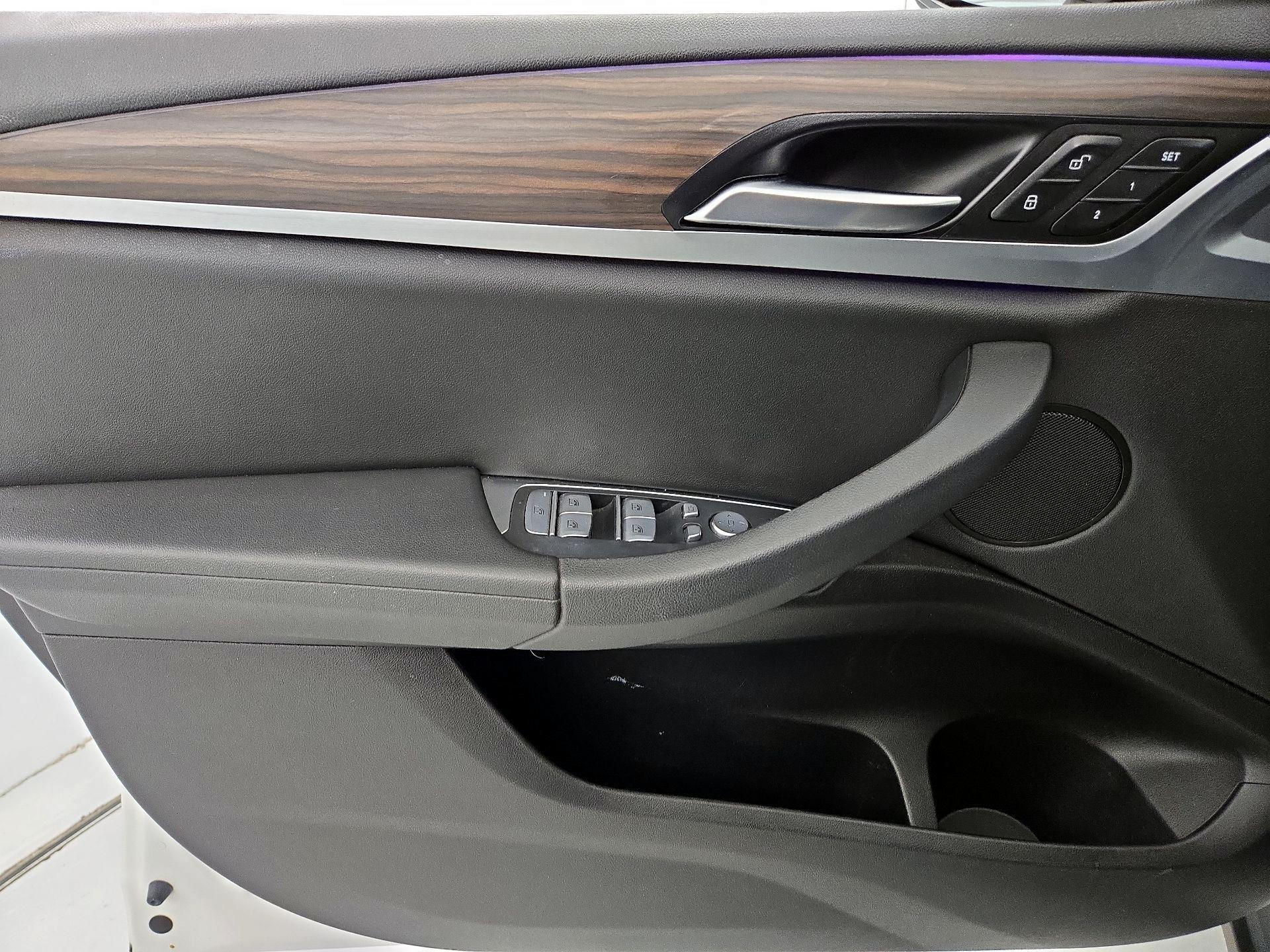 Thumbnail: 2021 BMW X3 - 12