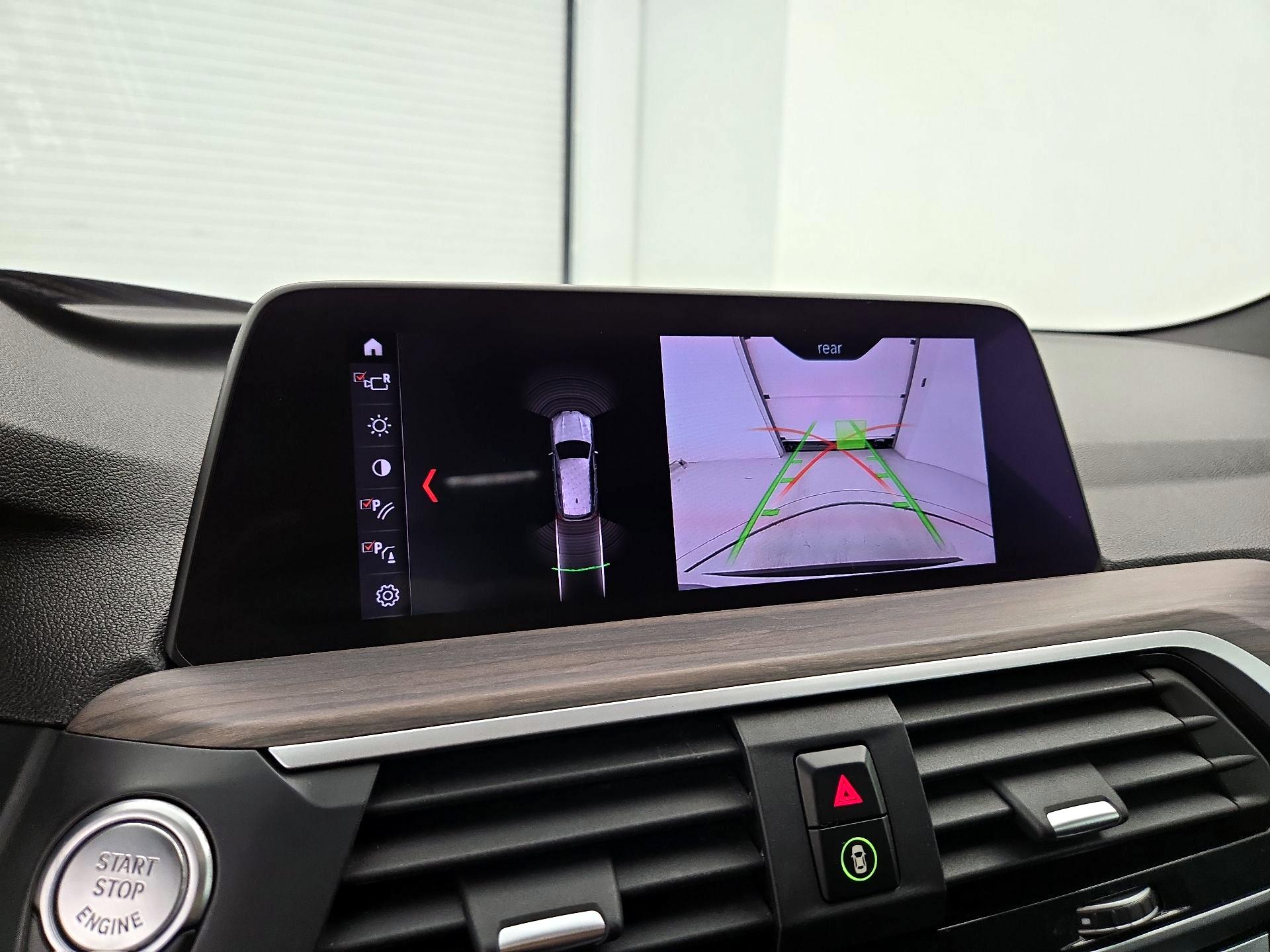 Thumbnail: 2021 BMW X3 - 15