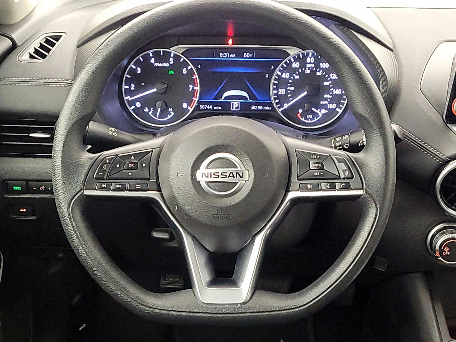 Thumbnail: 2023 Nissan Sentra - 10