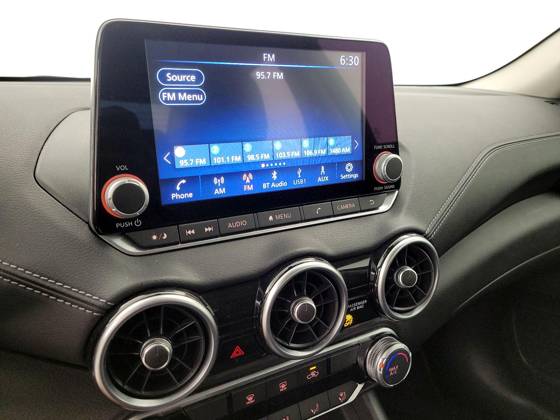 Thumbnail: 2023 Nissan Sentra - 15