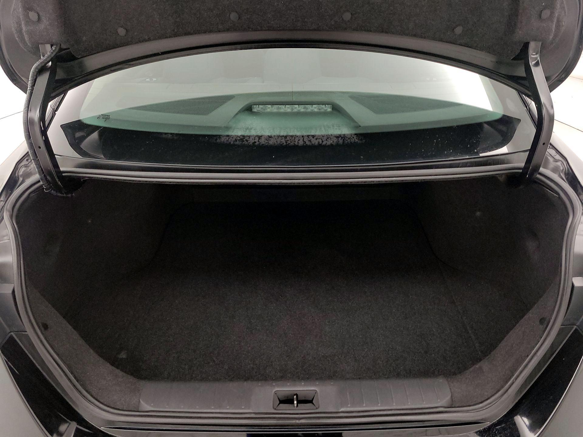 Thumbnail: 2023 Nissan Sentra - 20