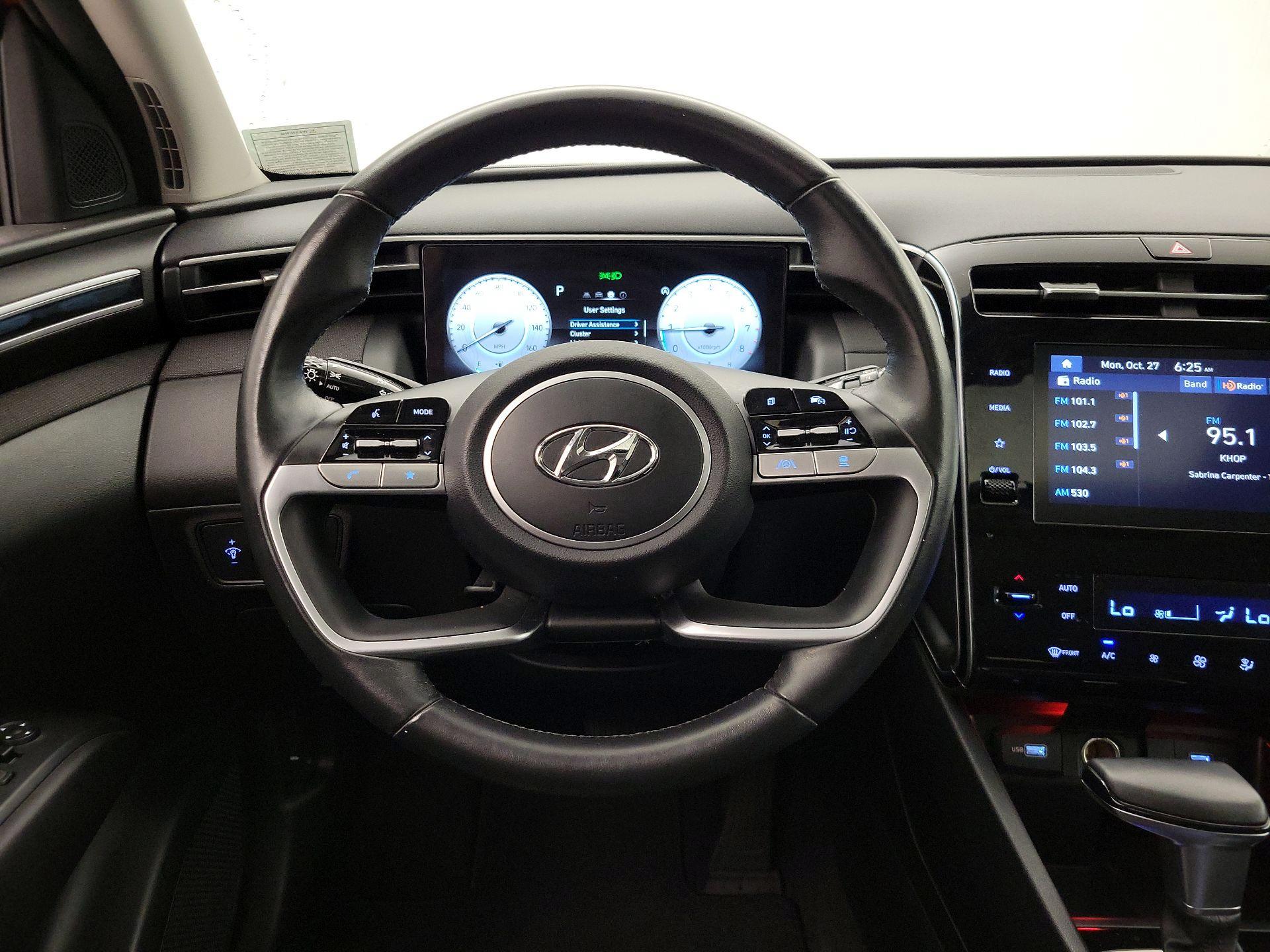 Thumbnail: 2023 Hyundai Tucson - 10