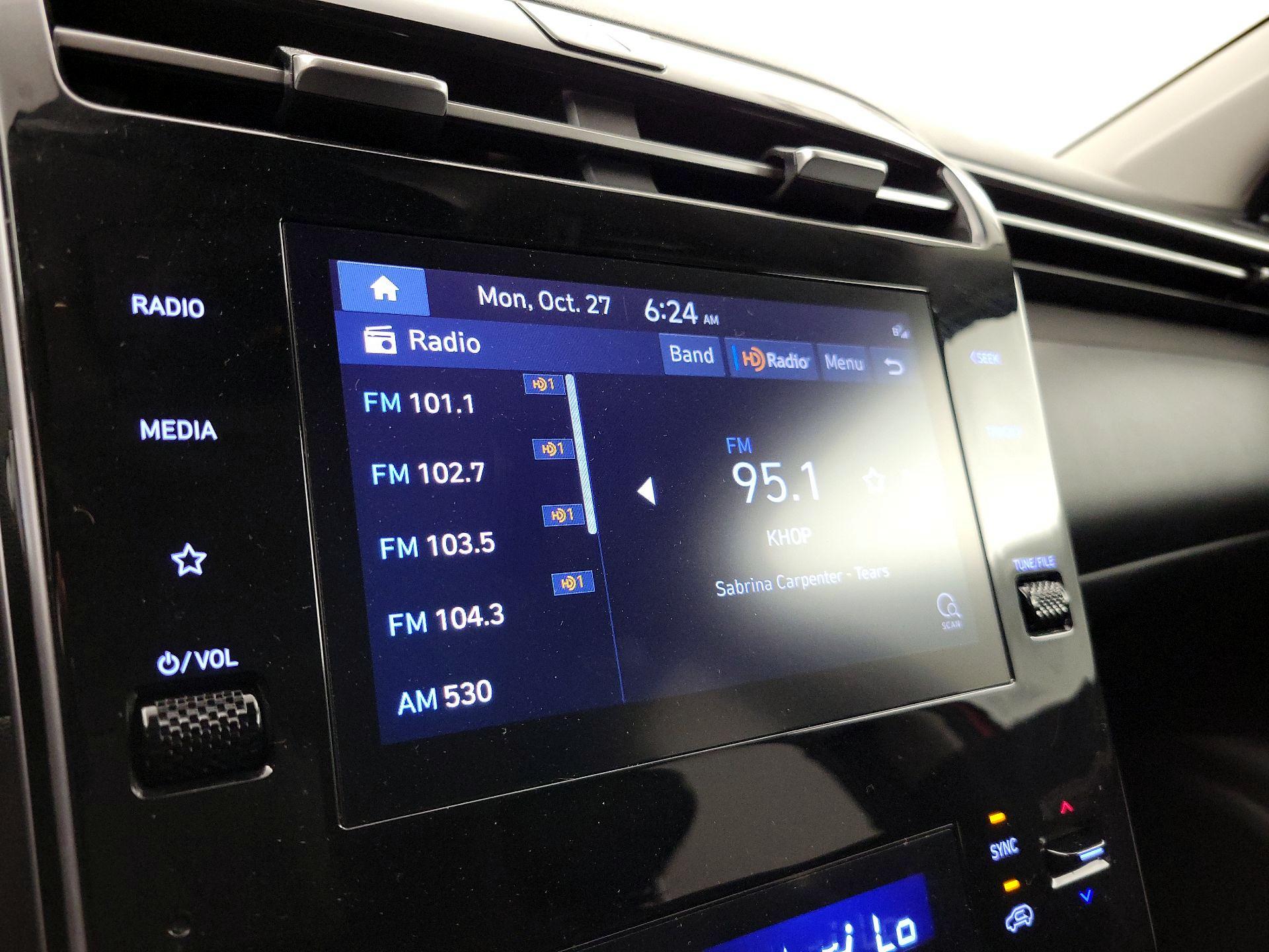 Thumbnail: 2023 Hyundai Tucson - 15