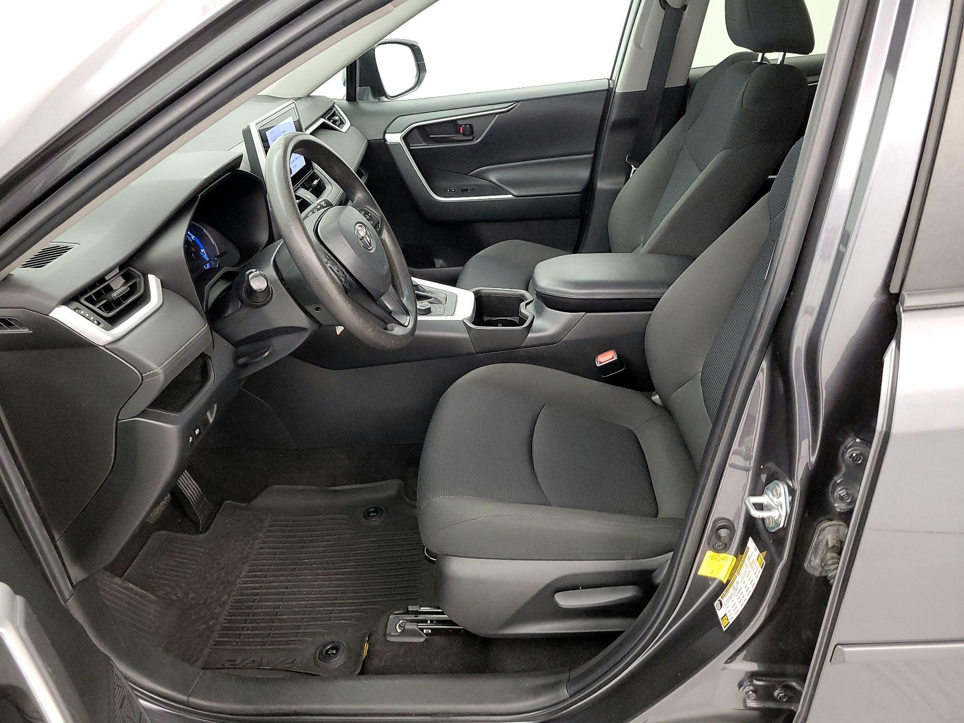 Thumbnail: 2023 Toyota RAV4 - 11