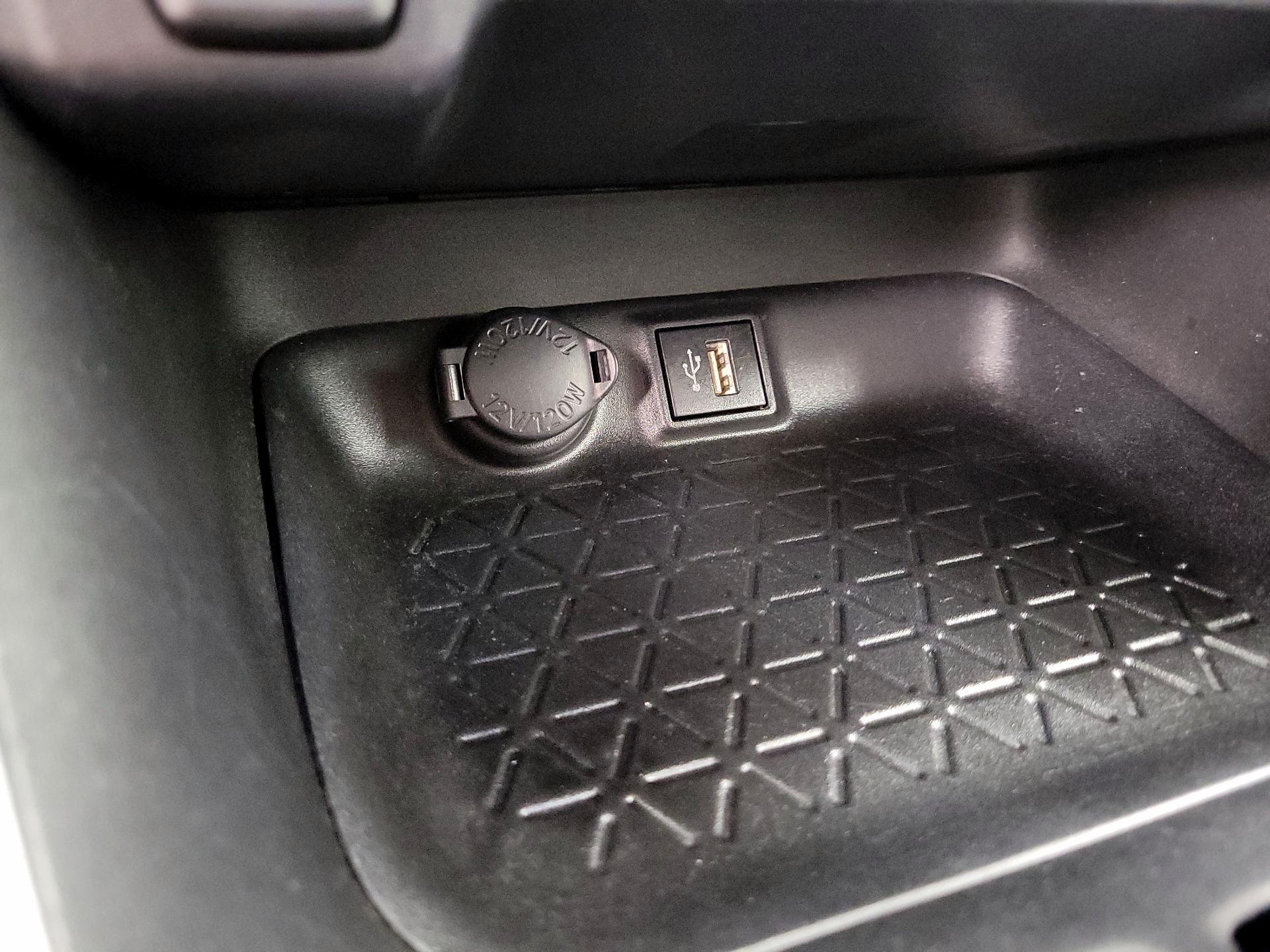 Thumbnail: 2023 Toyota RAV4 - 18