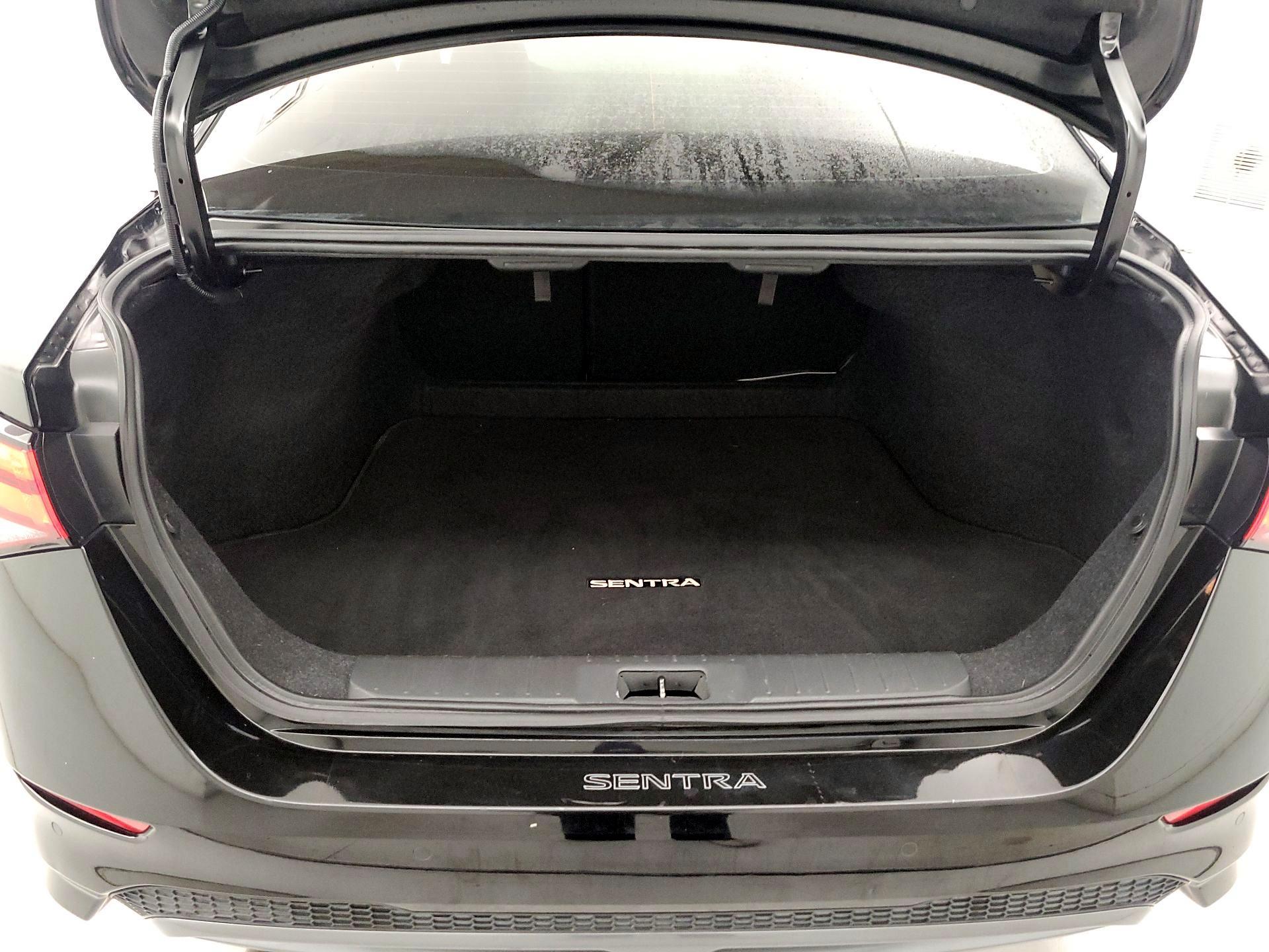 Thumbnail: 2022 Nissan Sentra - 20