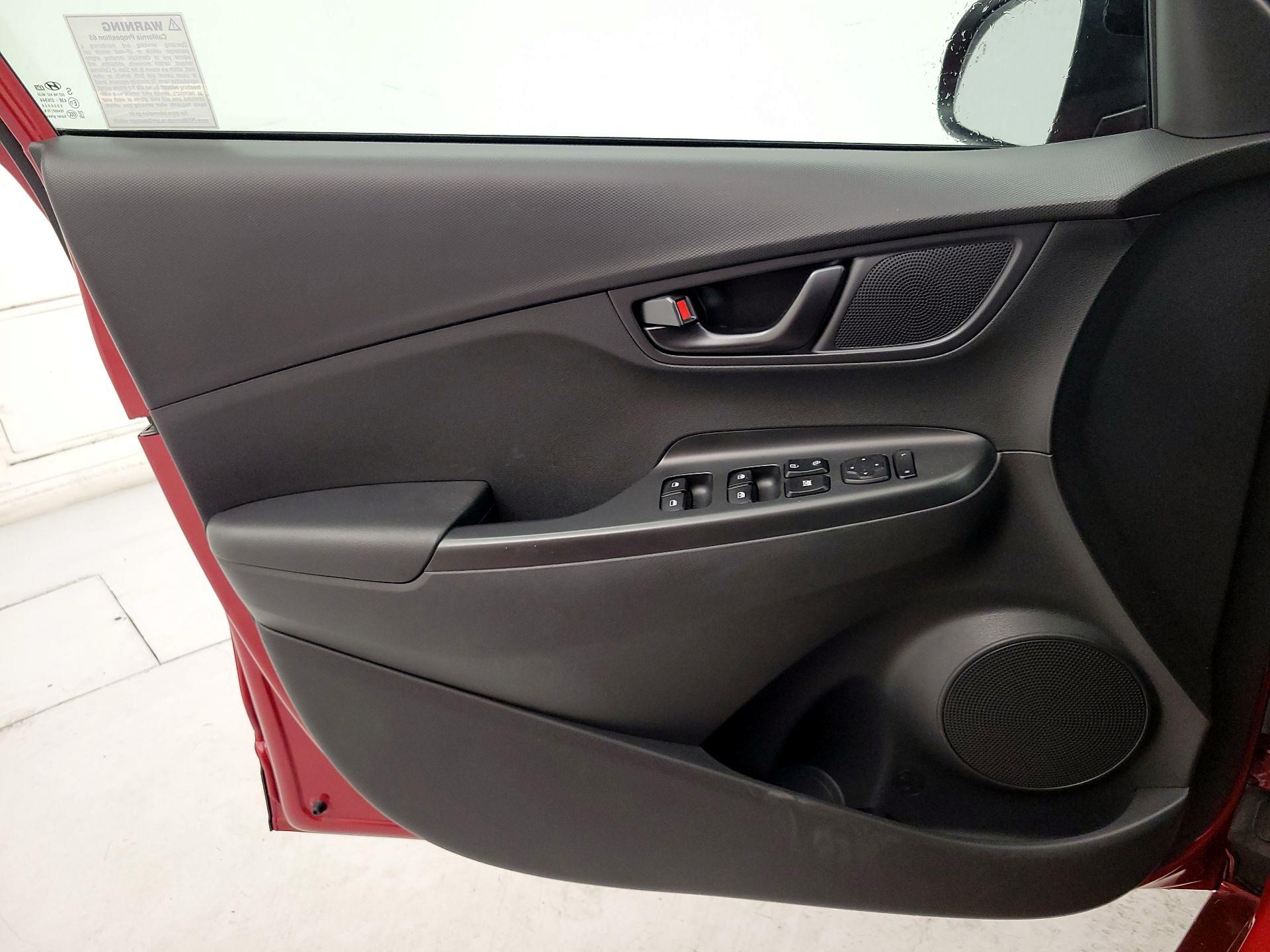 Thumbnail: 2022 Hyundai Kona - 12