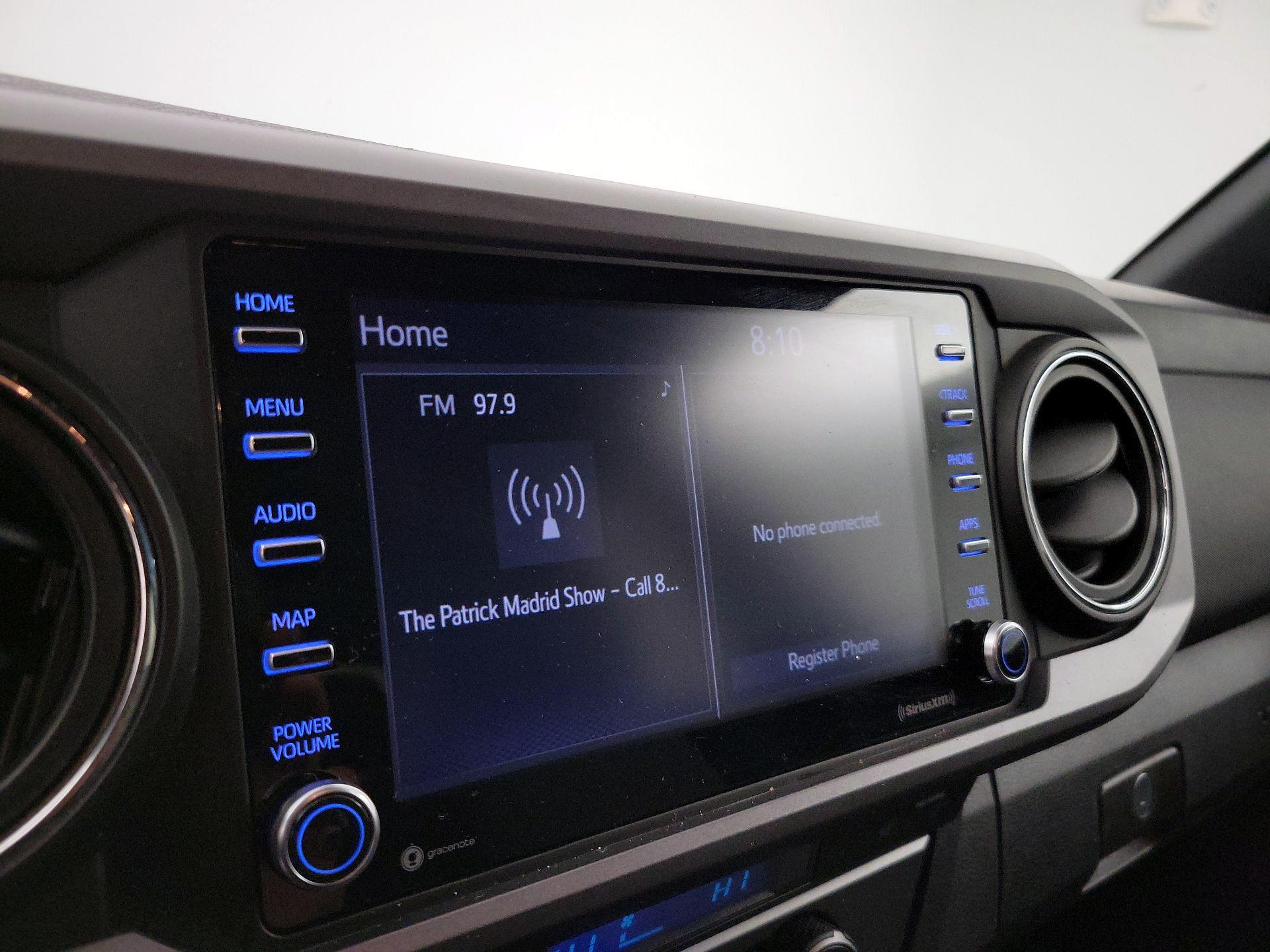 Thumbnail: 2022 Toyota Tacoma - 15