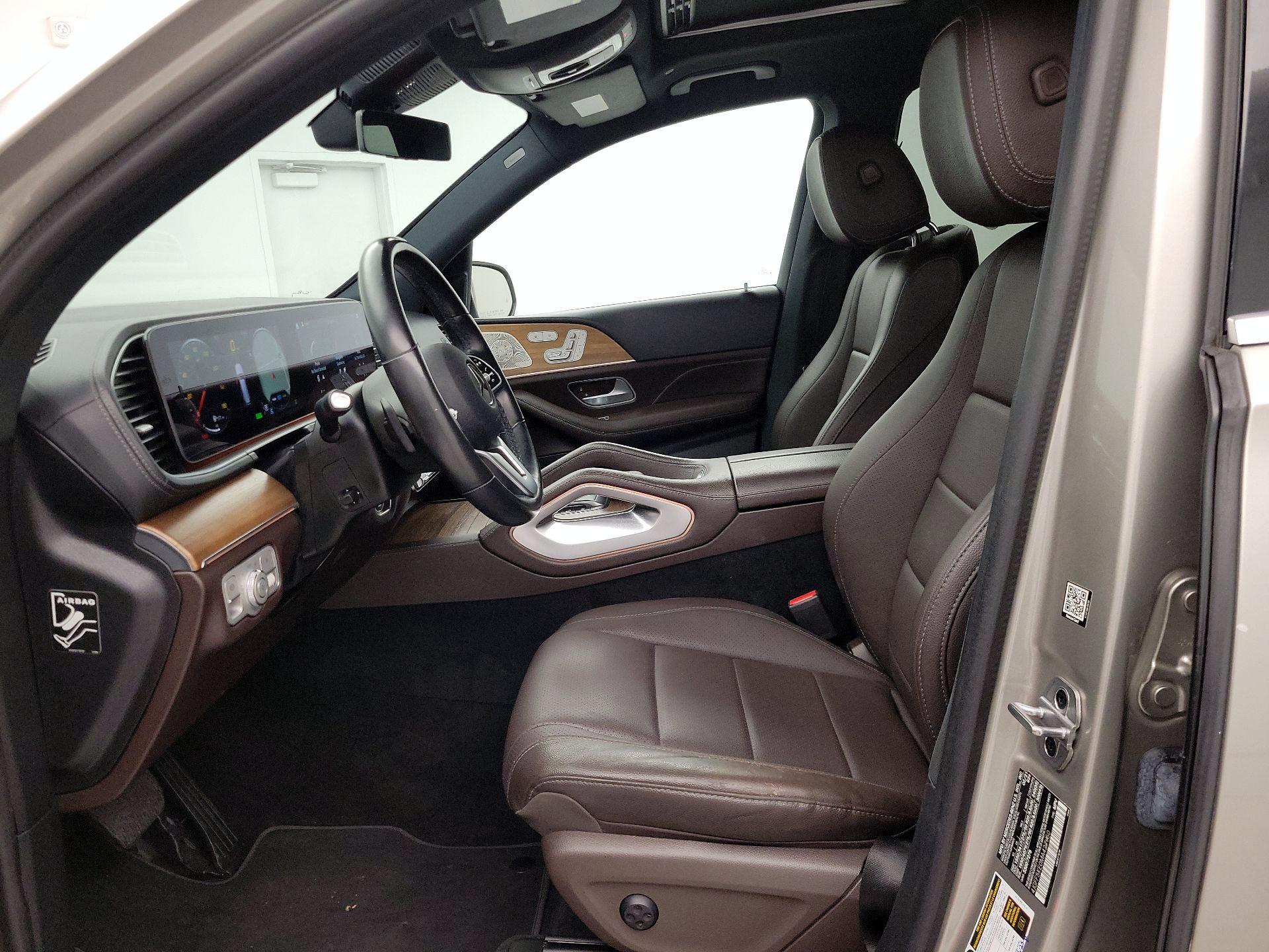 Thumbnail: 2021 Mercedes-Benz GLS - 11