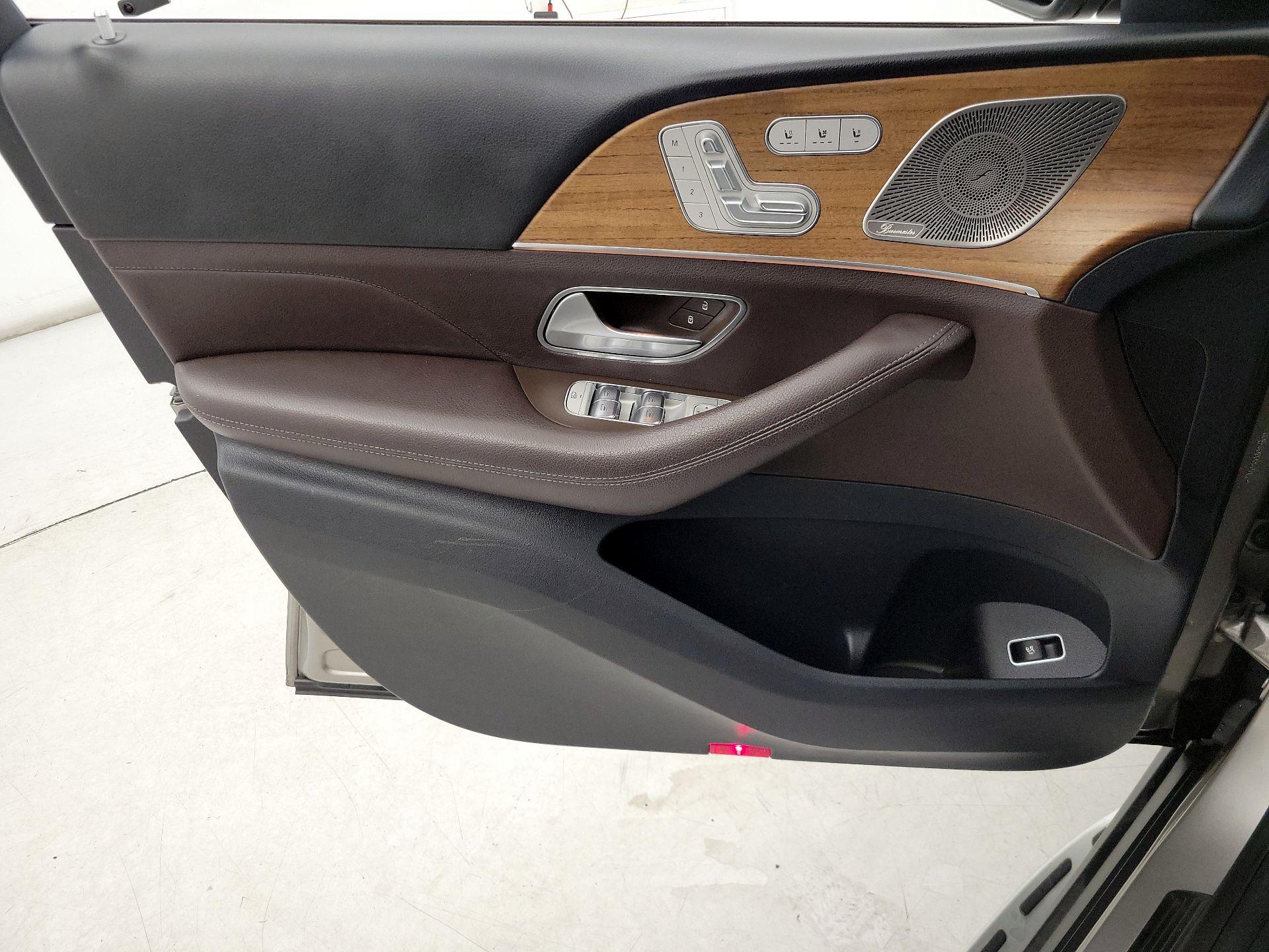 Thumbnail: 2021 Mercedes-Benz GLS - 12