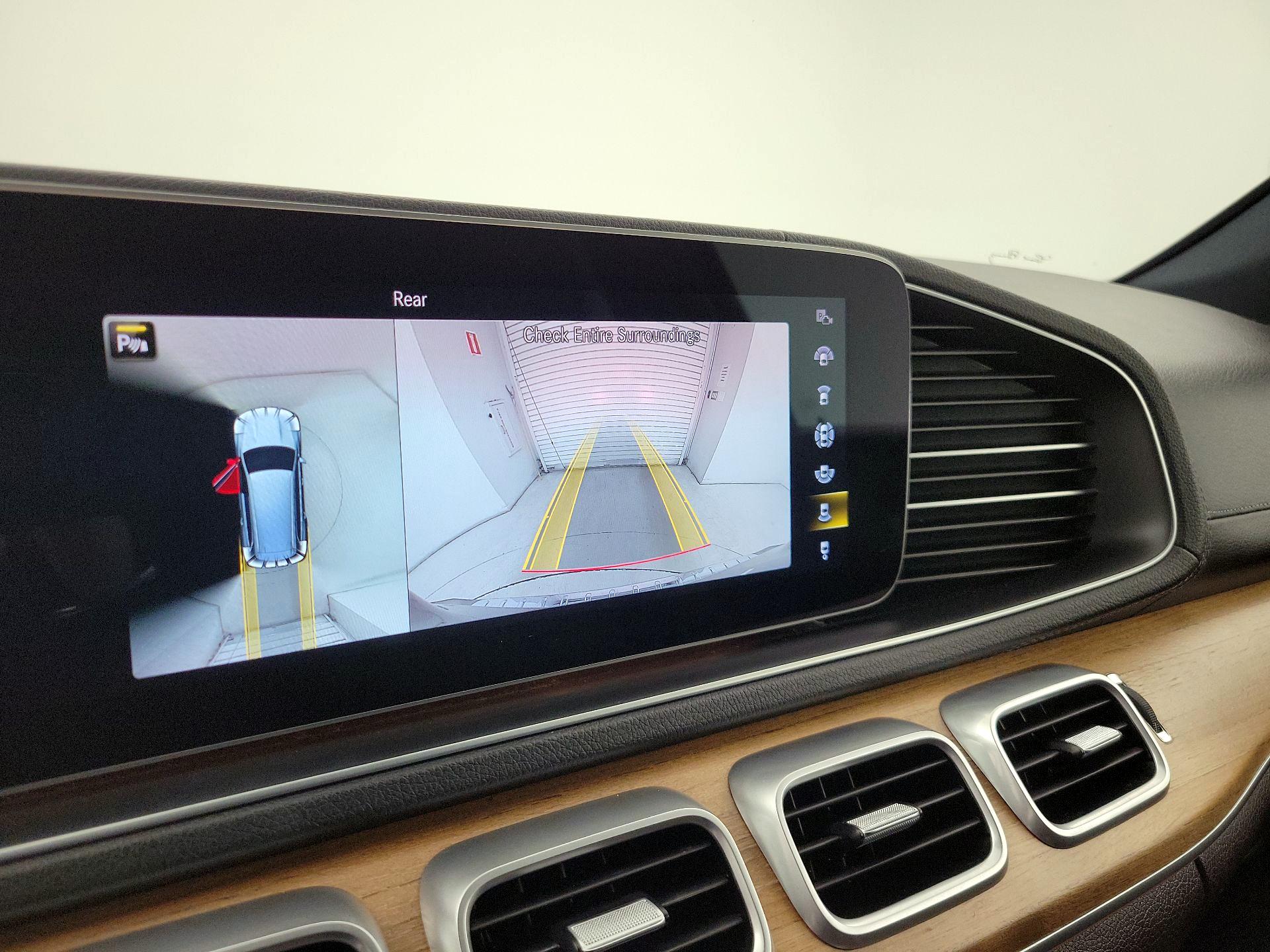 Thumbnail: 2021 Mercedes-Benz GLS - 15