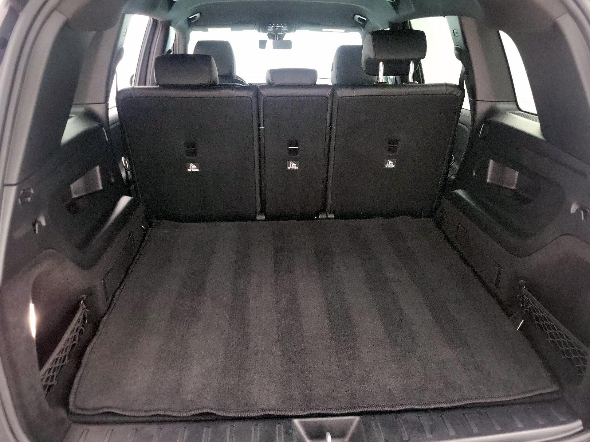 Thumbnail: 2022 Mercedes-Benz GLB - 20