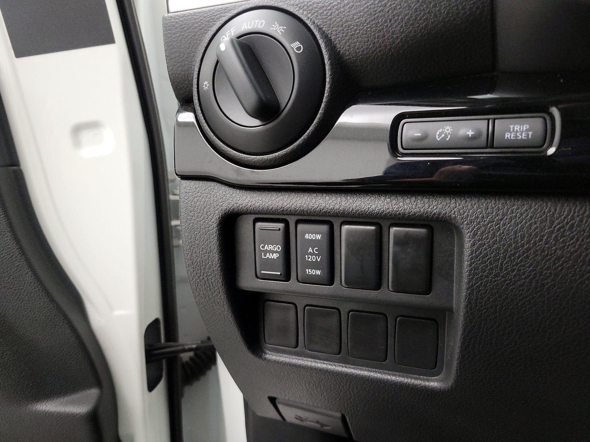 Thumbnail: 2021 Nissan Titan - 13