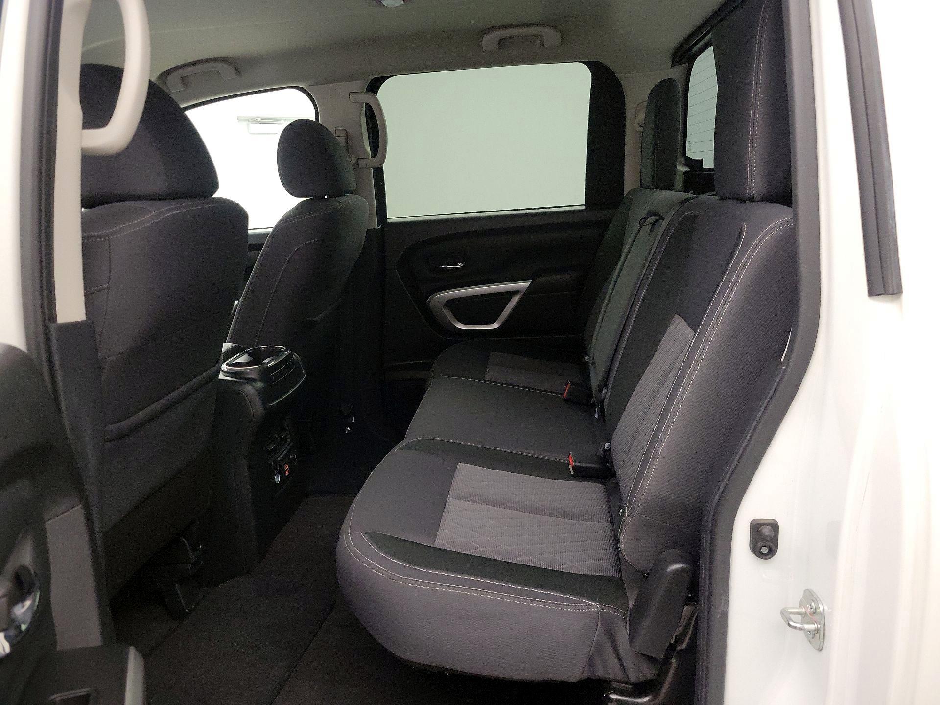 Thumbnail: 2021 Nissan Titan - 20