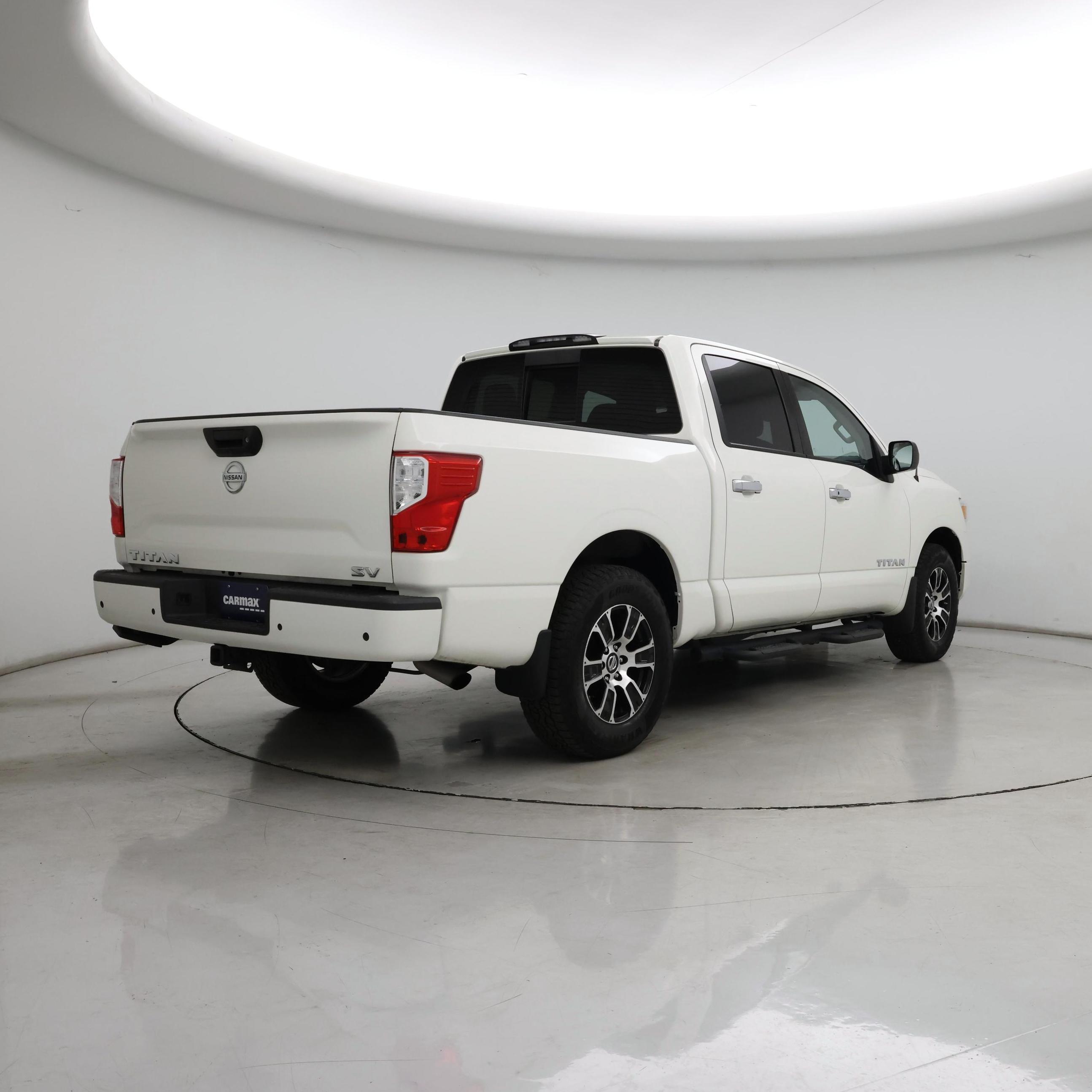 Thumbnail: 2021 Nissan Titan - 8