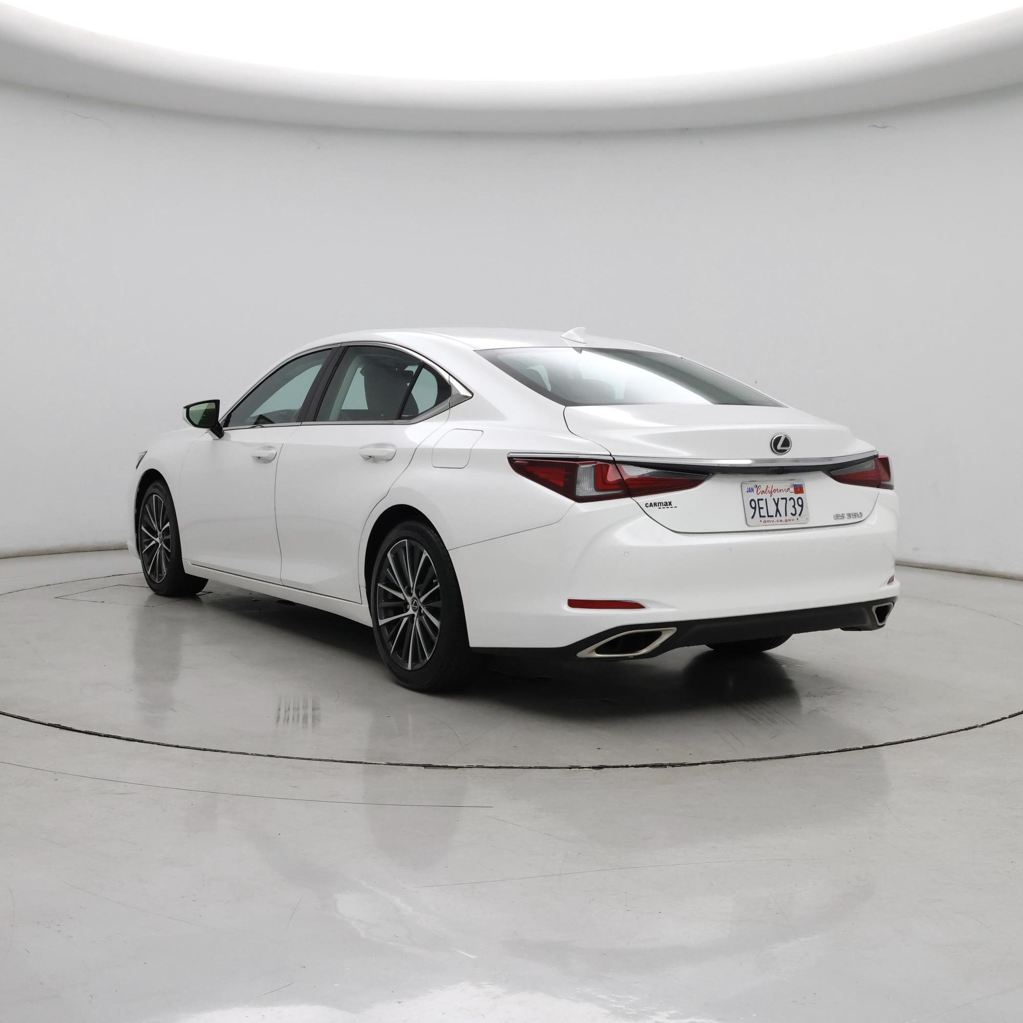 Thumbnail: 2023 Lexus ES - 2