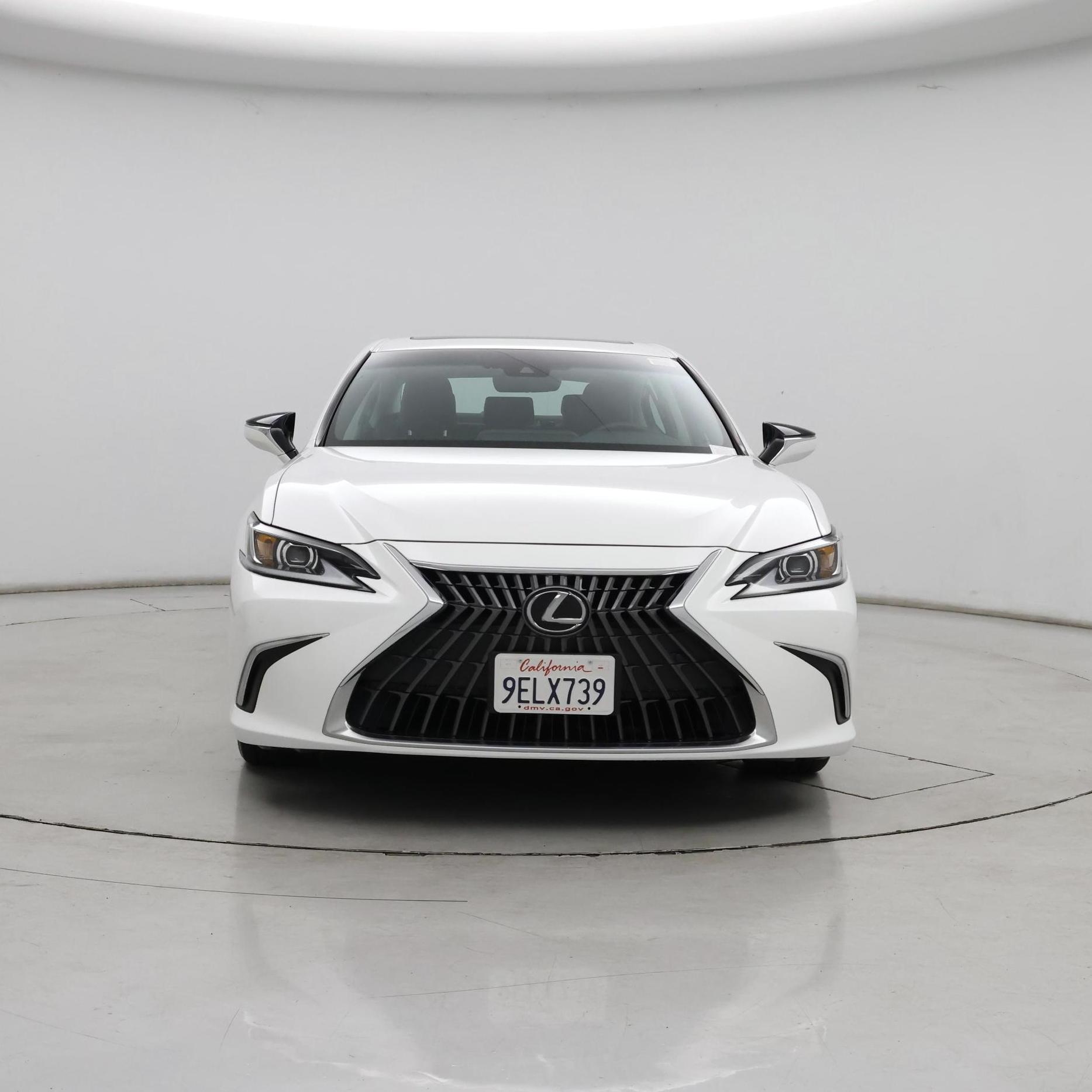 Thumbnail: 2023 Lexus ES - 5