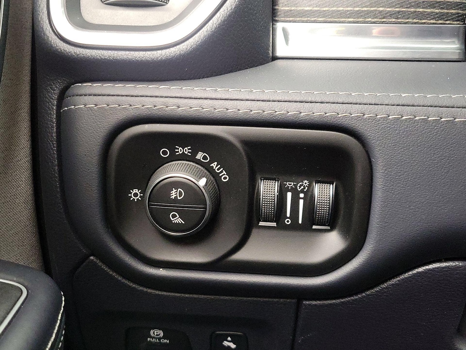 2022 RAM Ram 1500 Pickup Limited - Photo 14