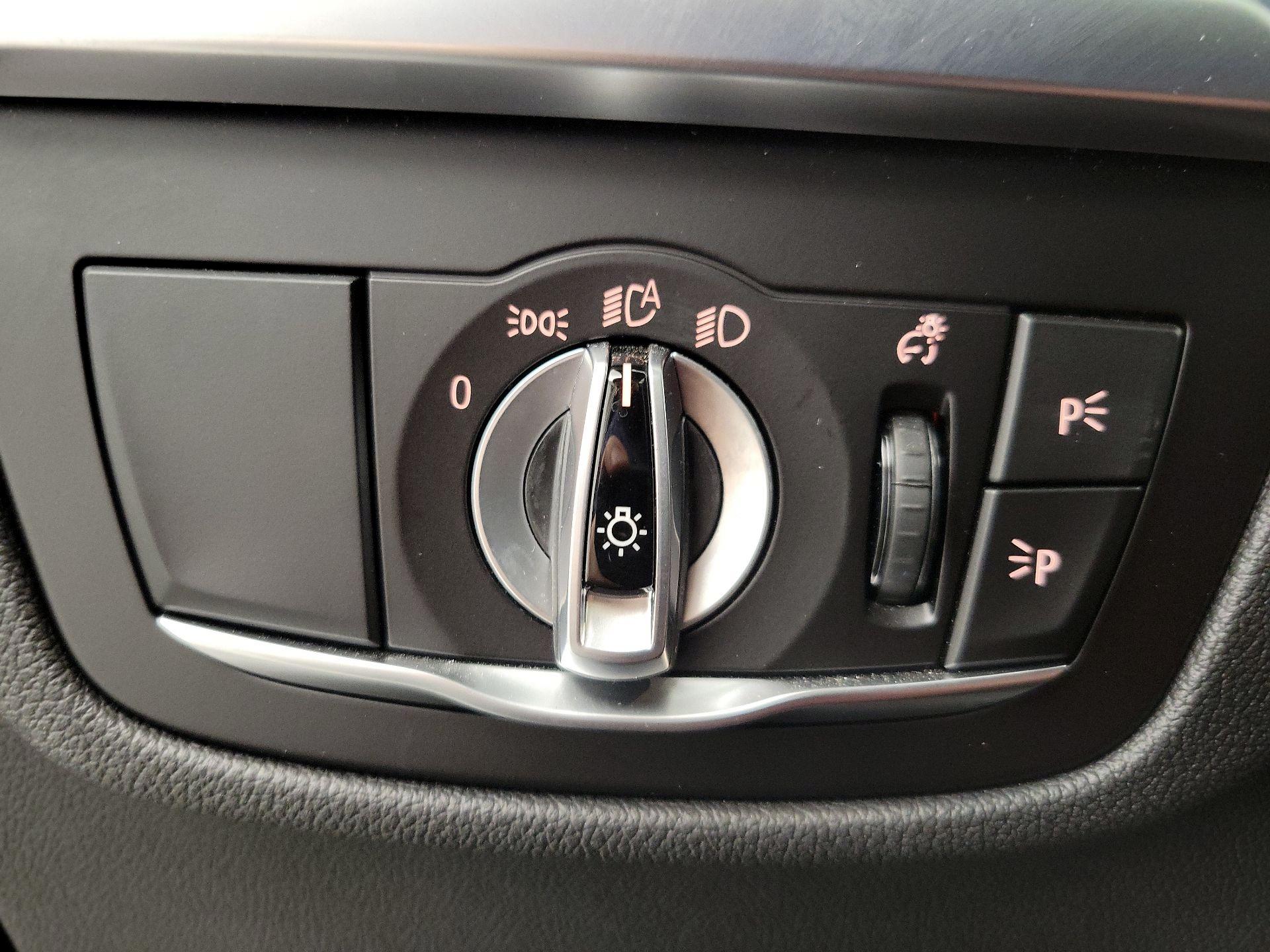 Thumbnail: 2023 BMW X3 - 13