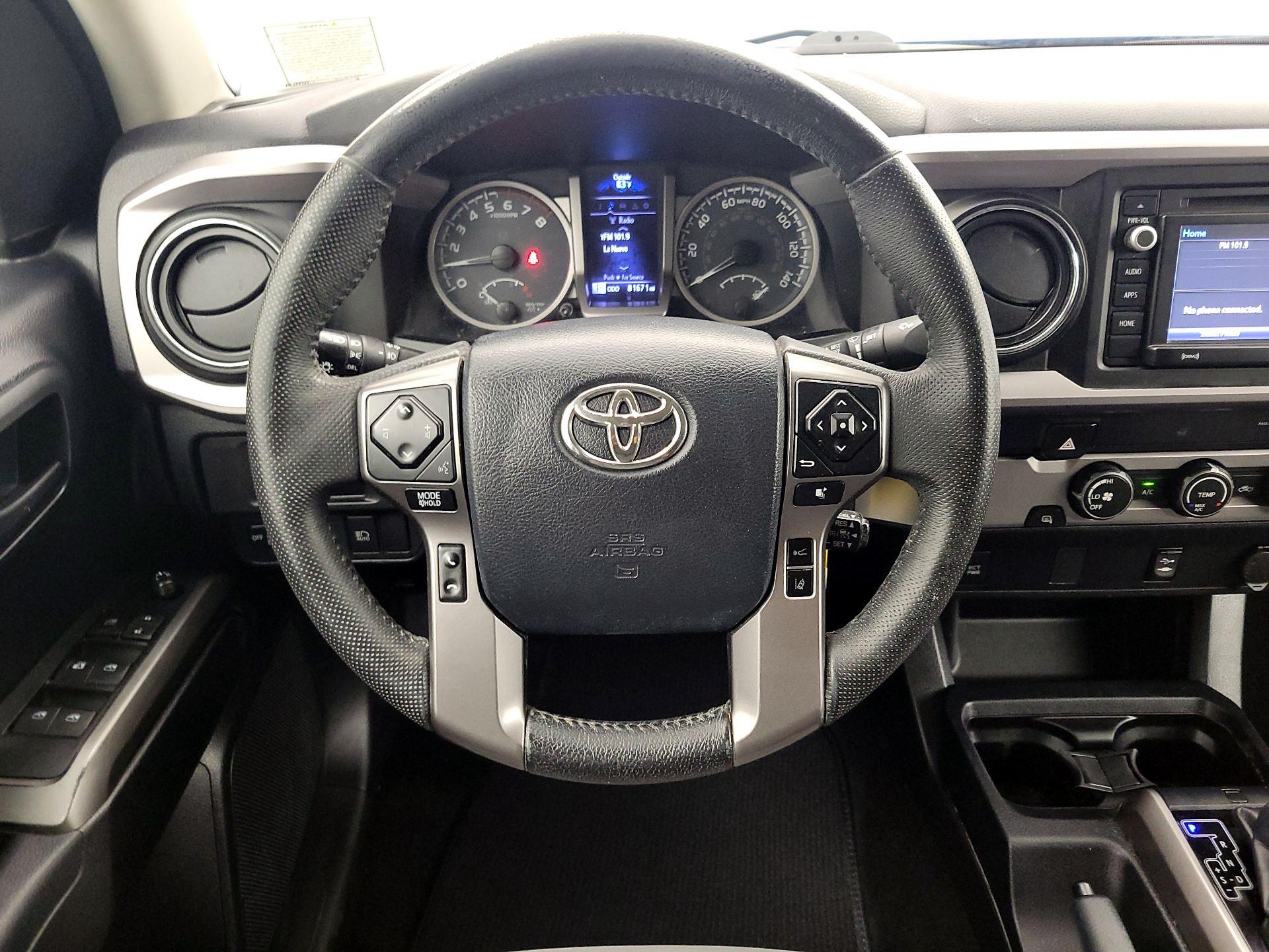 Thumbnail: 2019 Toyota Tacoma - 10