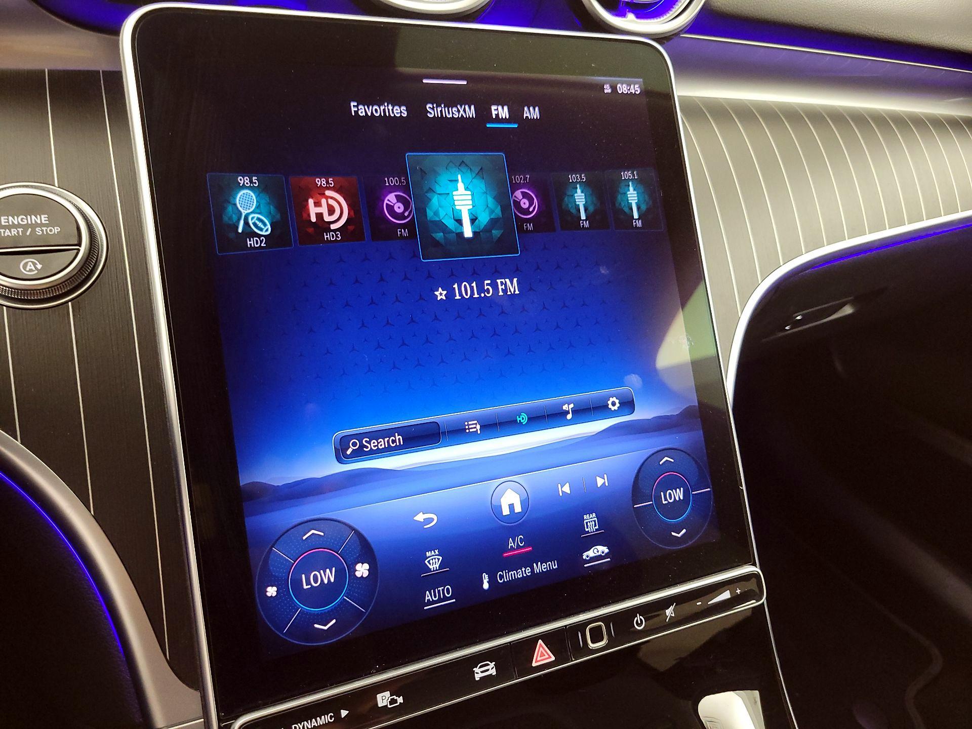 Thumbnail: 2023 Mercedes-Benz C-Class - 15