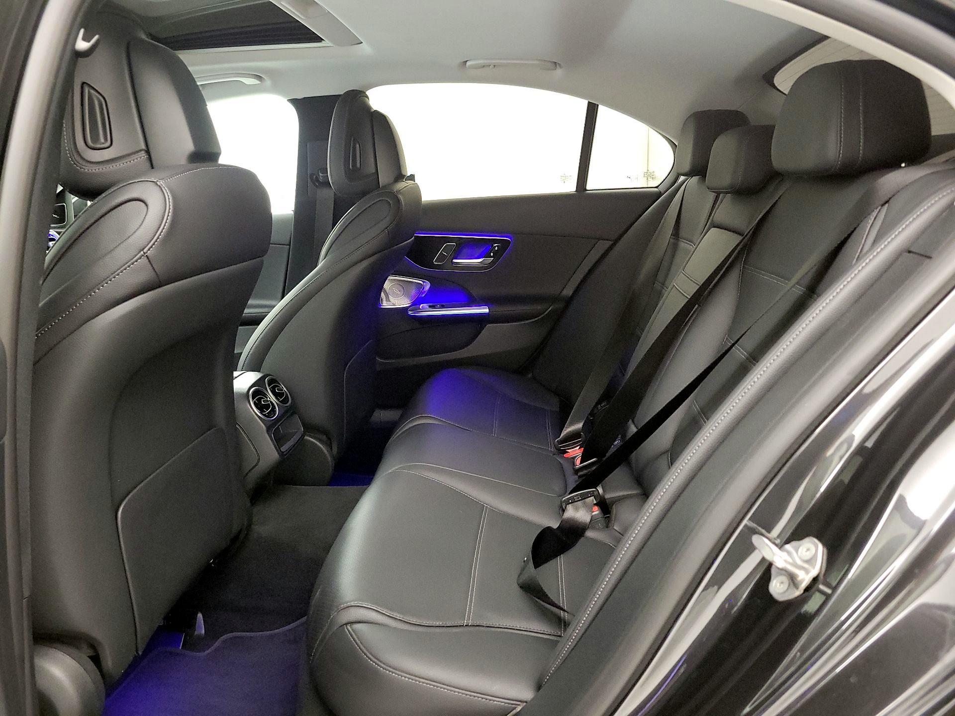 Thumbnail: 2023 Mercedes-Benz C-Class - 20