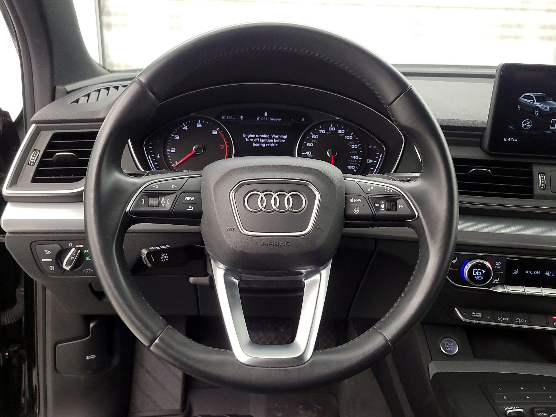 Thumbnail: 2020 Audi Q5 - 10