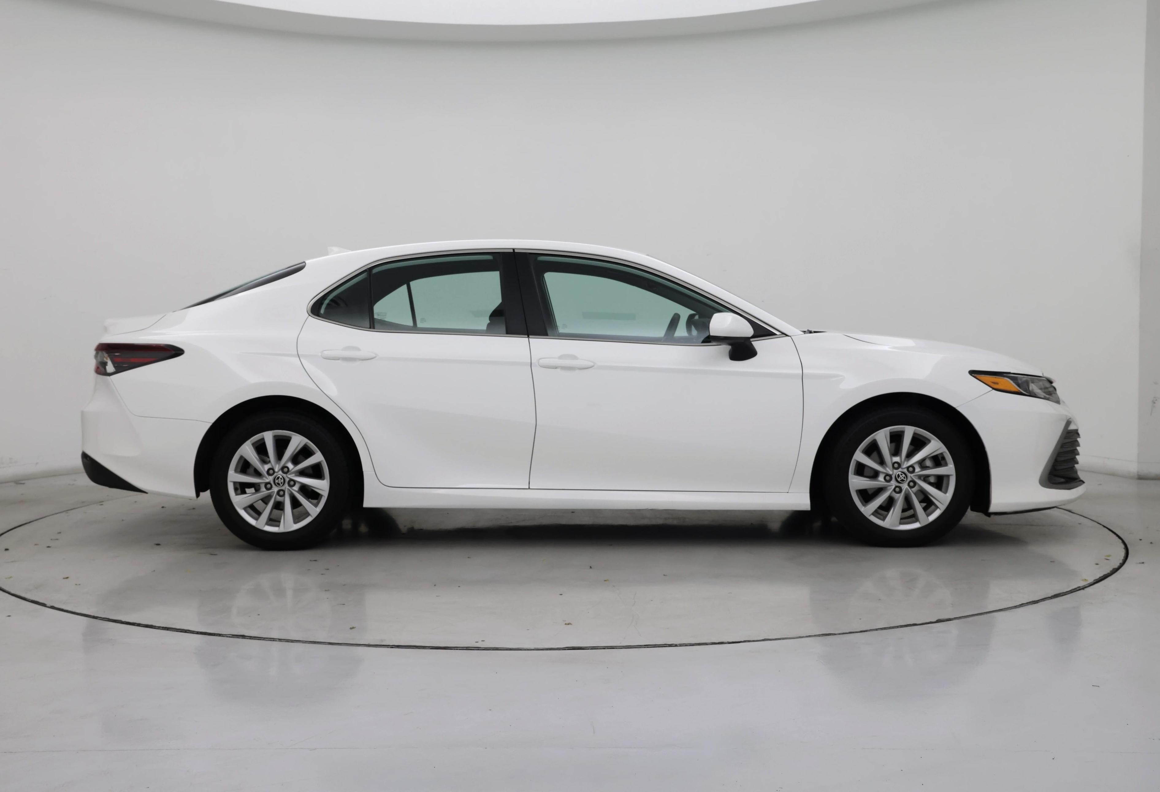 Thumbnail: 2023 Toyota Camry - 7