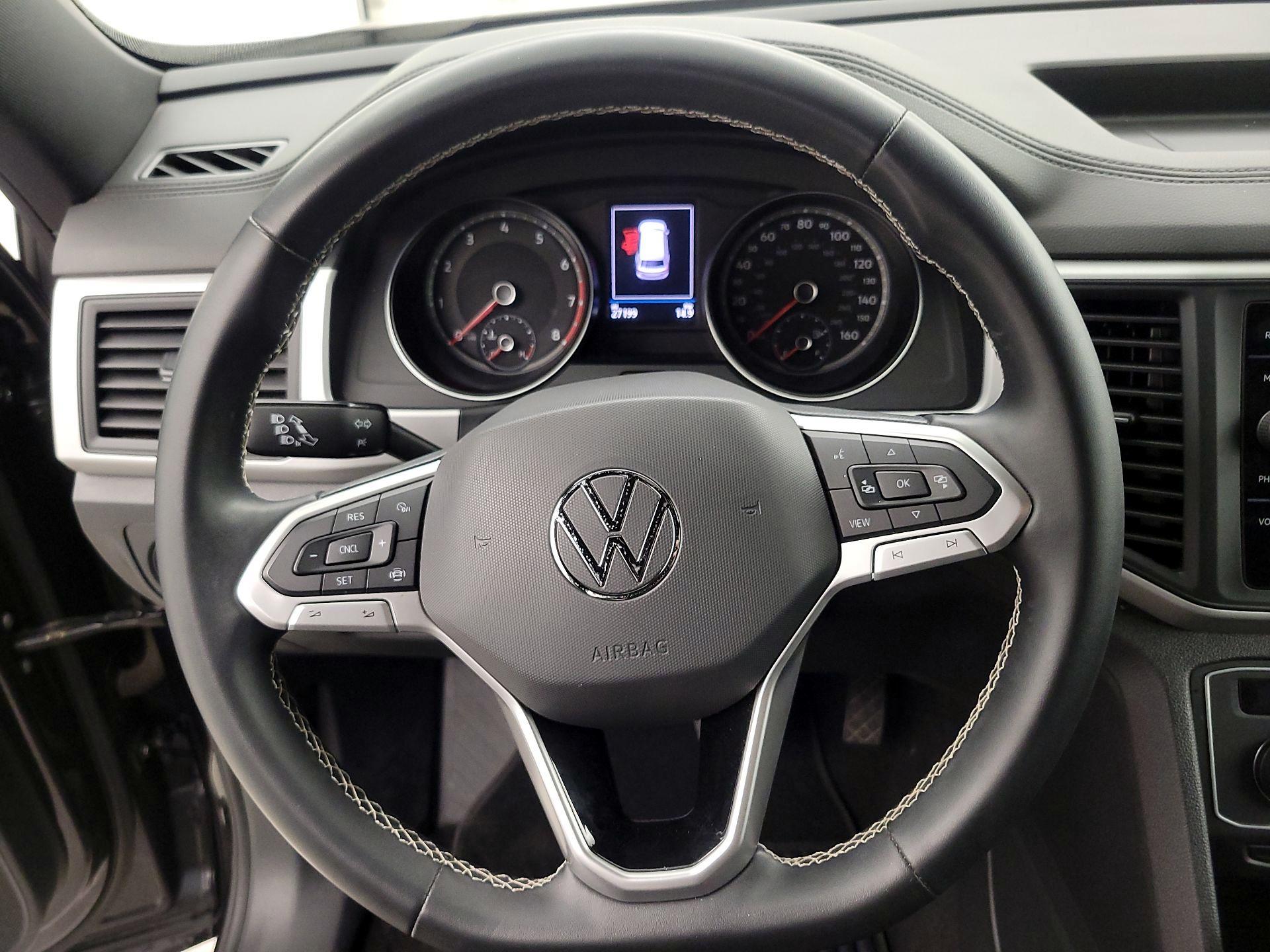 Thumbnail: 2021 Volkswagen Atlas - 10