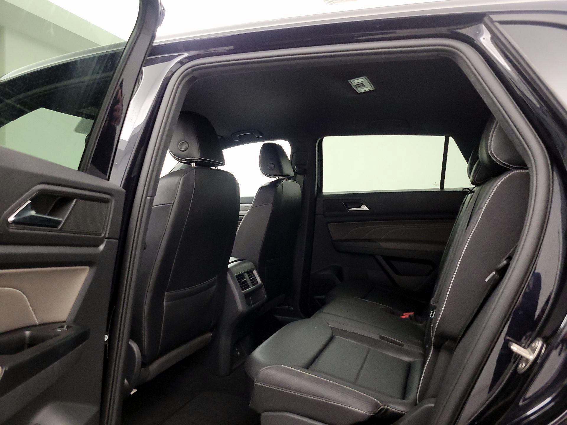 Thumbnail: 2021 Volkswagen Atlas - 19