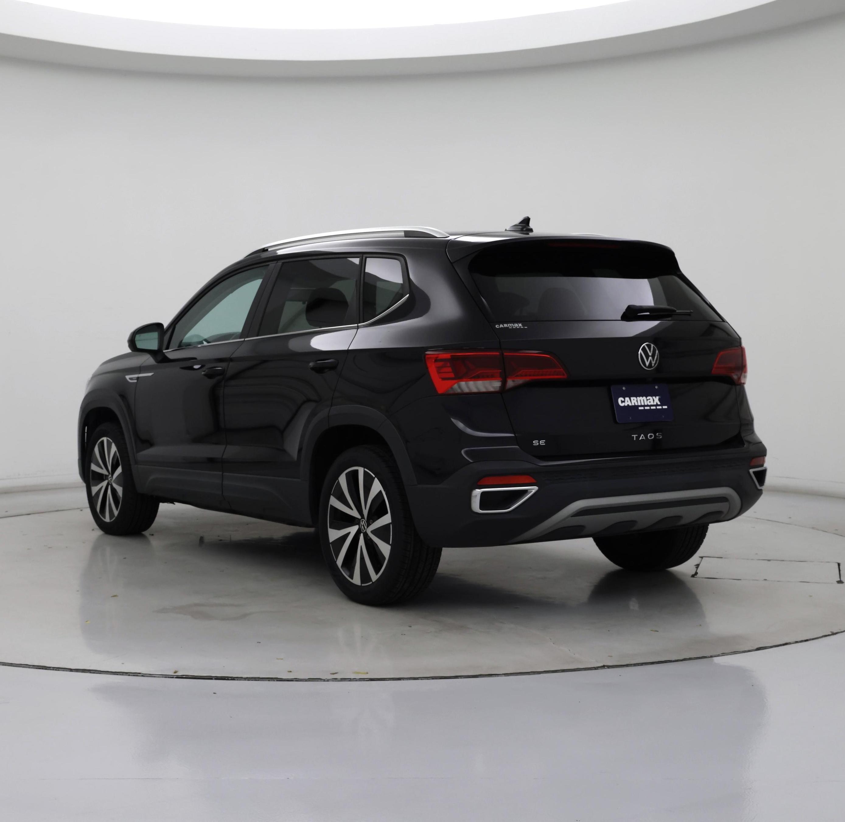 Thumbnail: 2022 Volkswagen Taos - 2