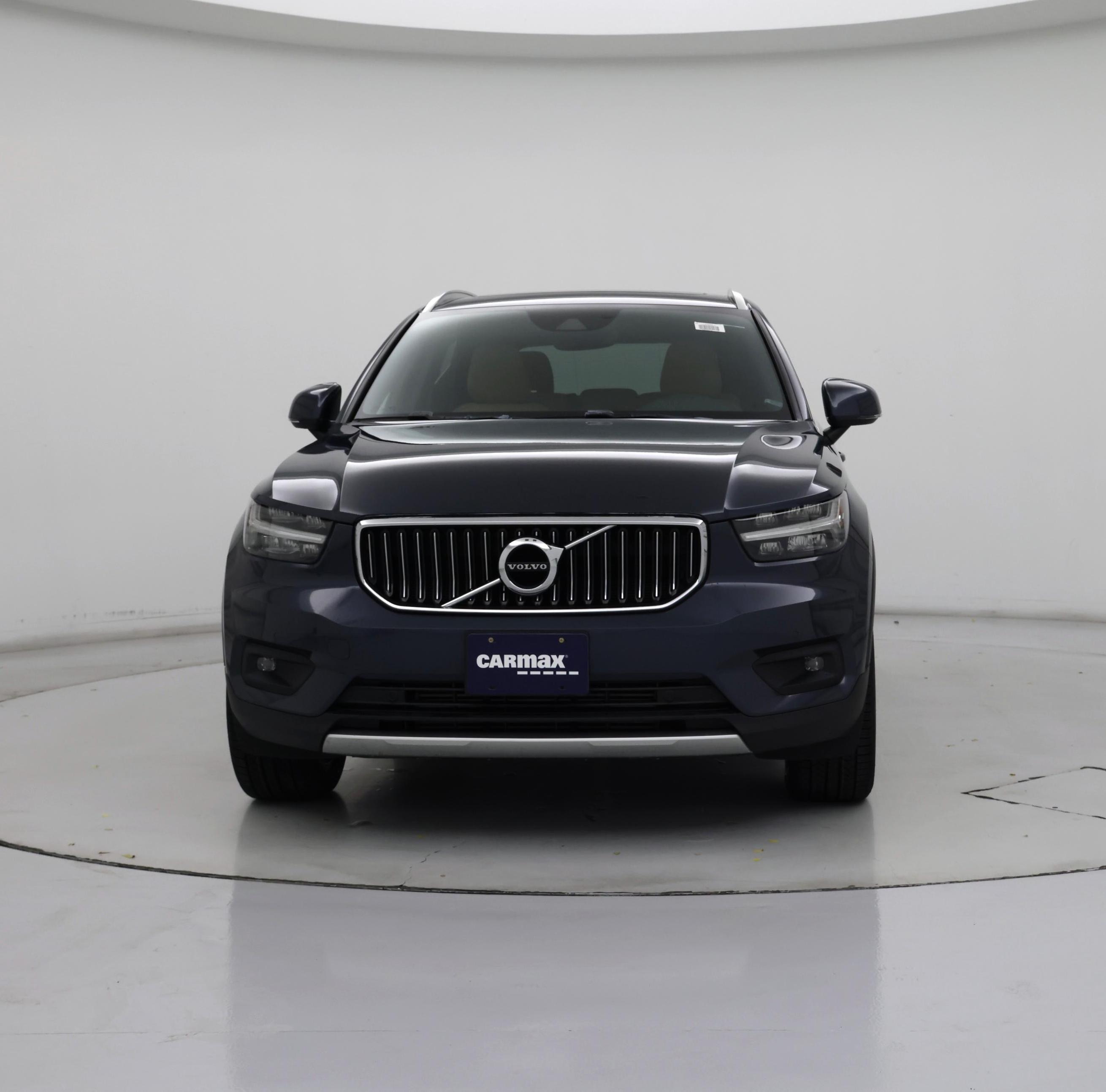 Thumbnail: 2022 Volvo XC40 - 5