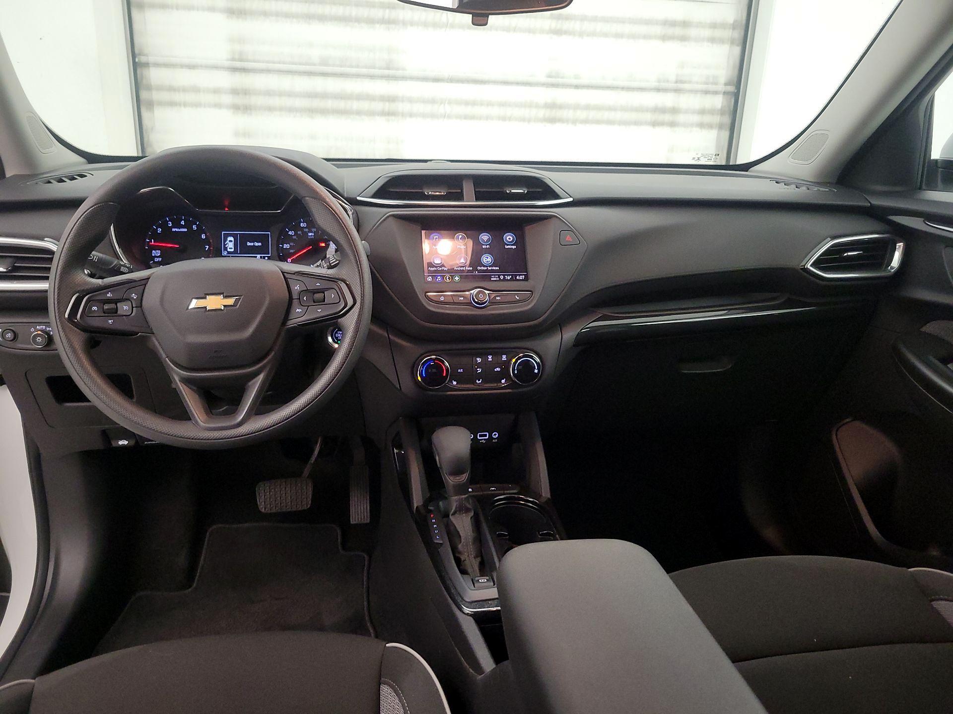 Thumbnail: 2023 Chevrolet TrailBlazer - 9